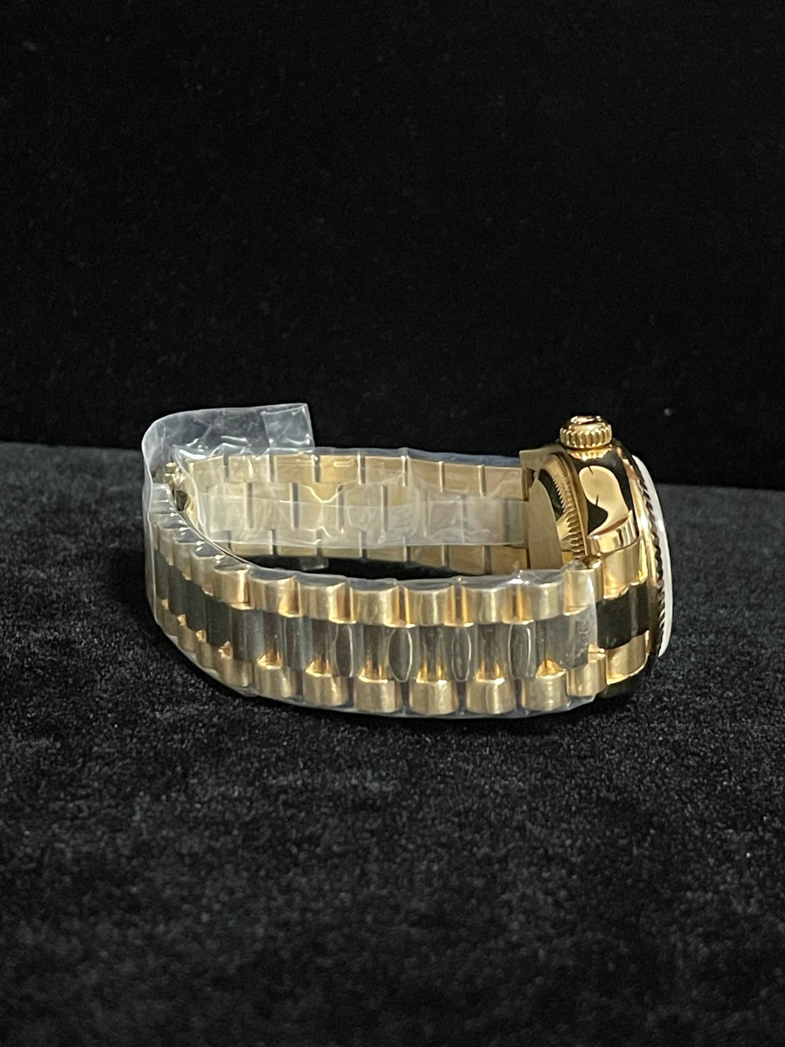 May be an image of jewelry