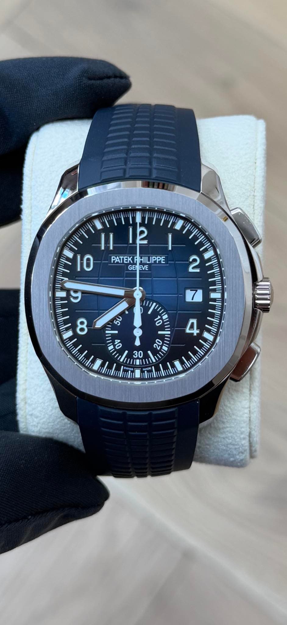 No photo description available.