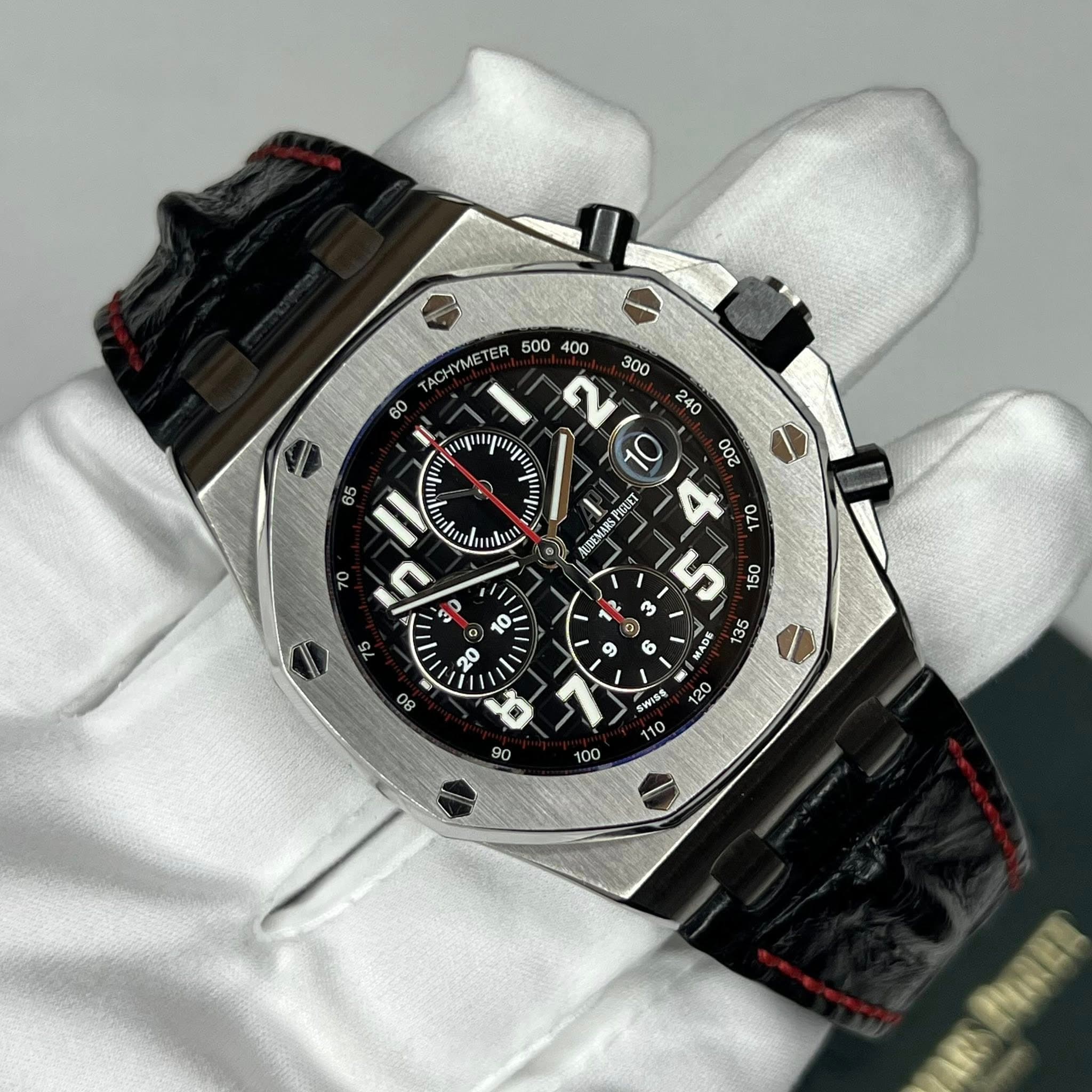No photo description available.
