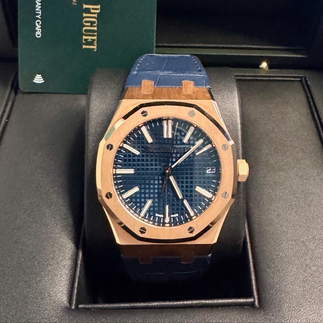 May be an image of wrist watch and text that says 'RANTYCARD RANTY CARD PIGUET l' II 10U13 ٥ 23 e - மட்டுட்'