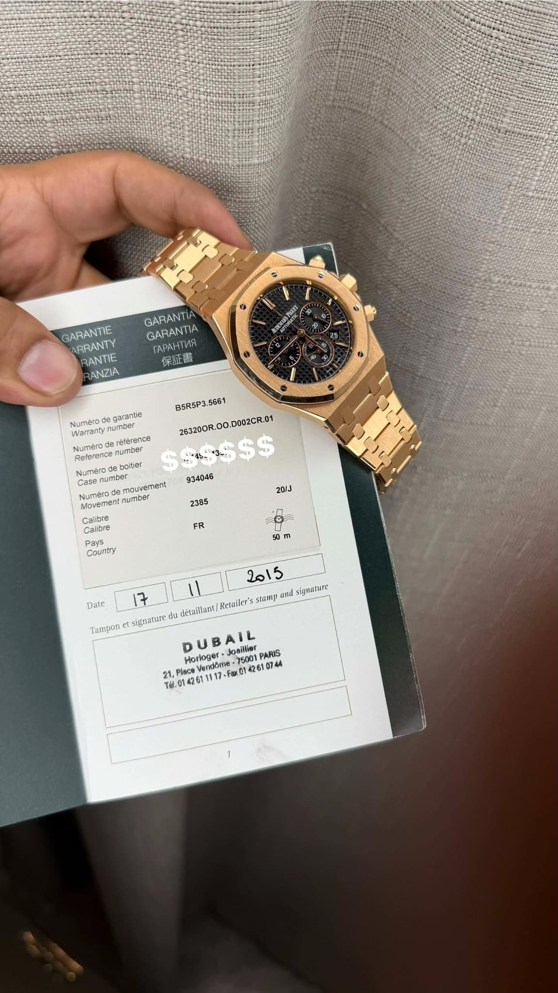 No photo description available.