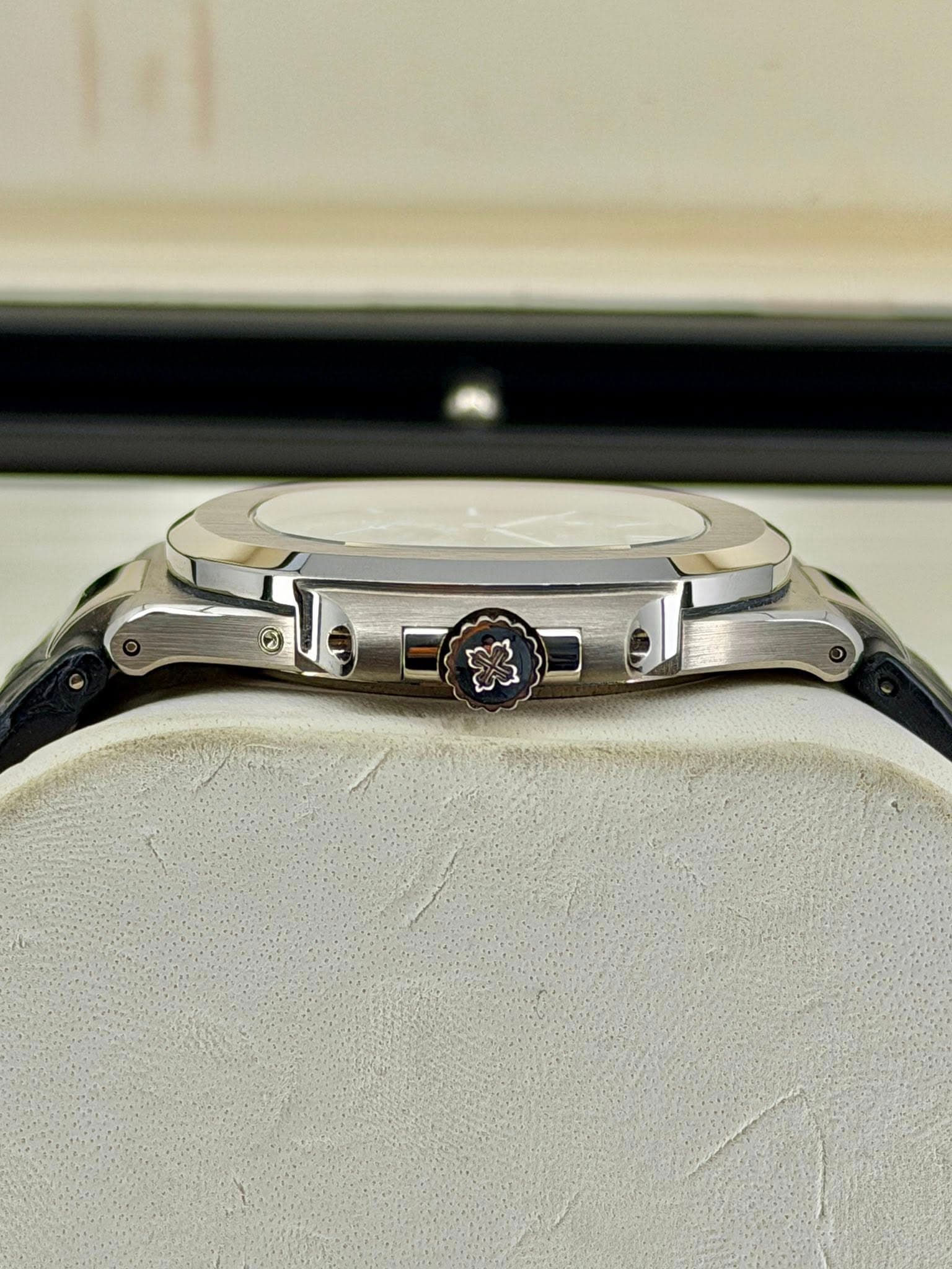 Patek Philippe Nautilus, photo 5