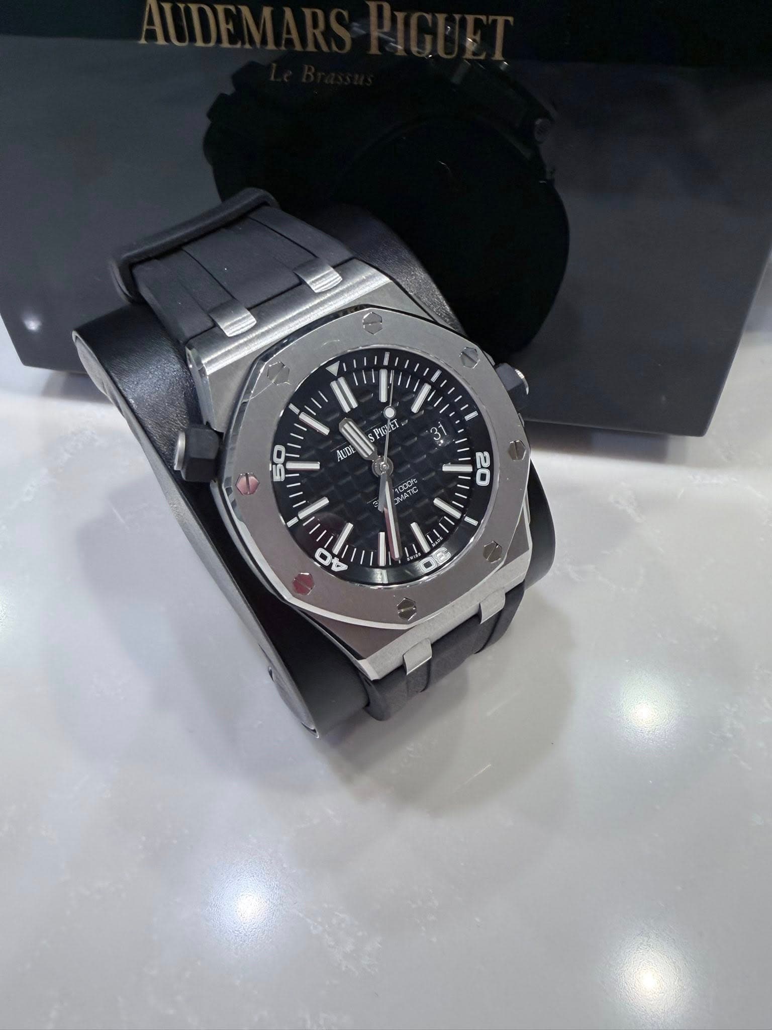 Audemars Piguet Royal Oak Offshore Diver, photo 3