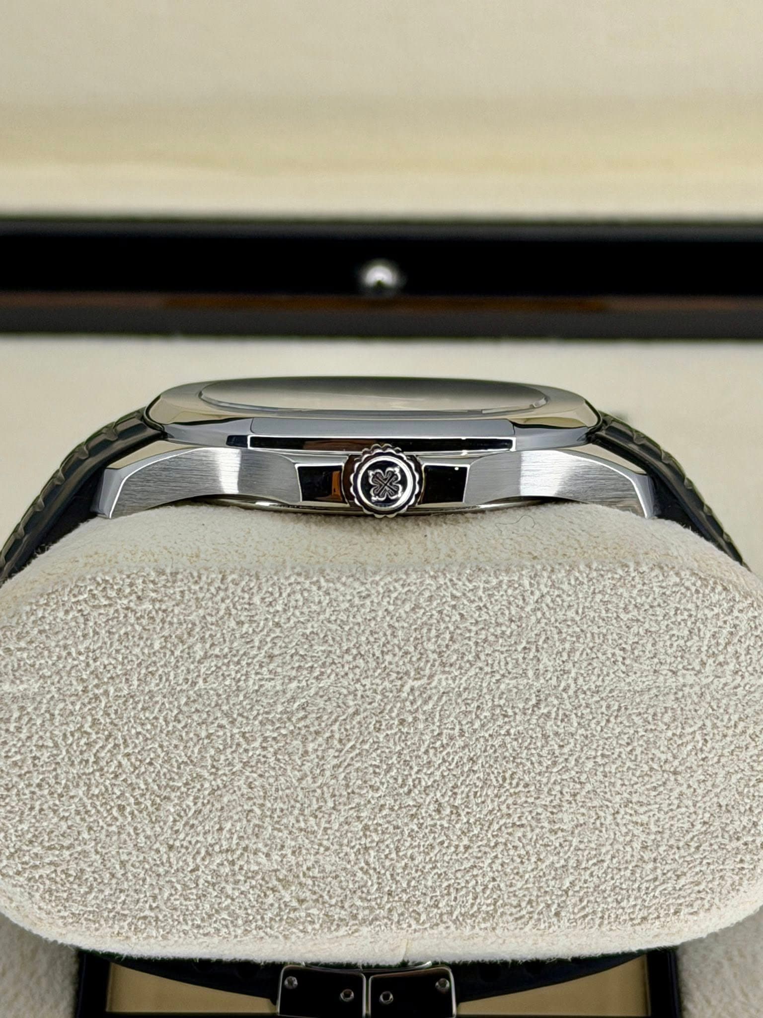 Patek Philippe Aquanaut, photo 6