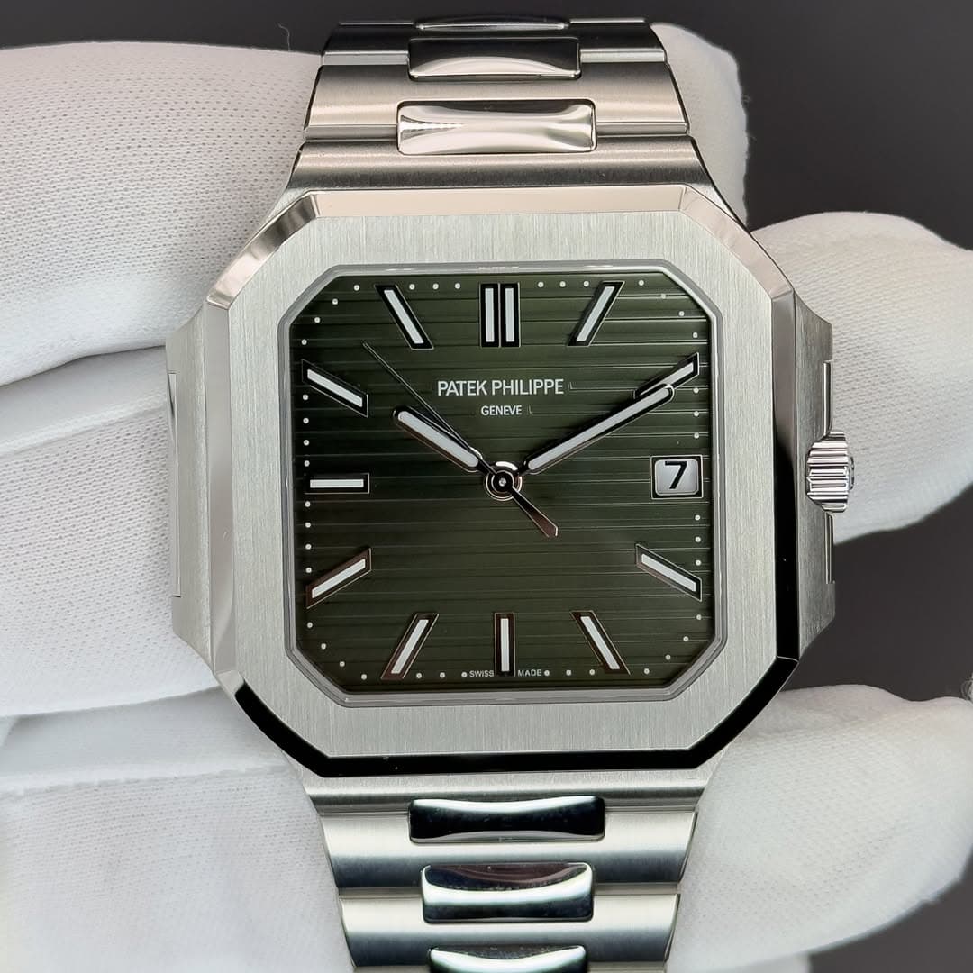 May be an image of wrist watch and text that says '۱ PATEK KPHILIPPE PATEKPHILIPPE IPPE GENEVE 3 ا I. SARSS MACE NAC'