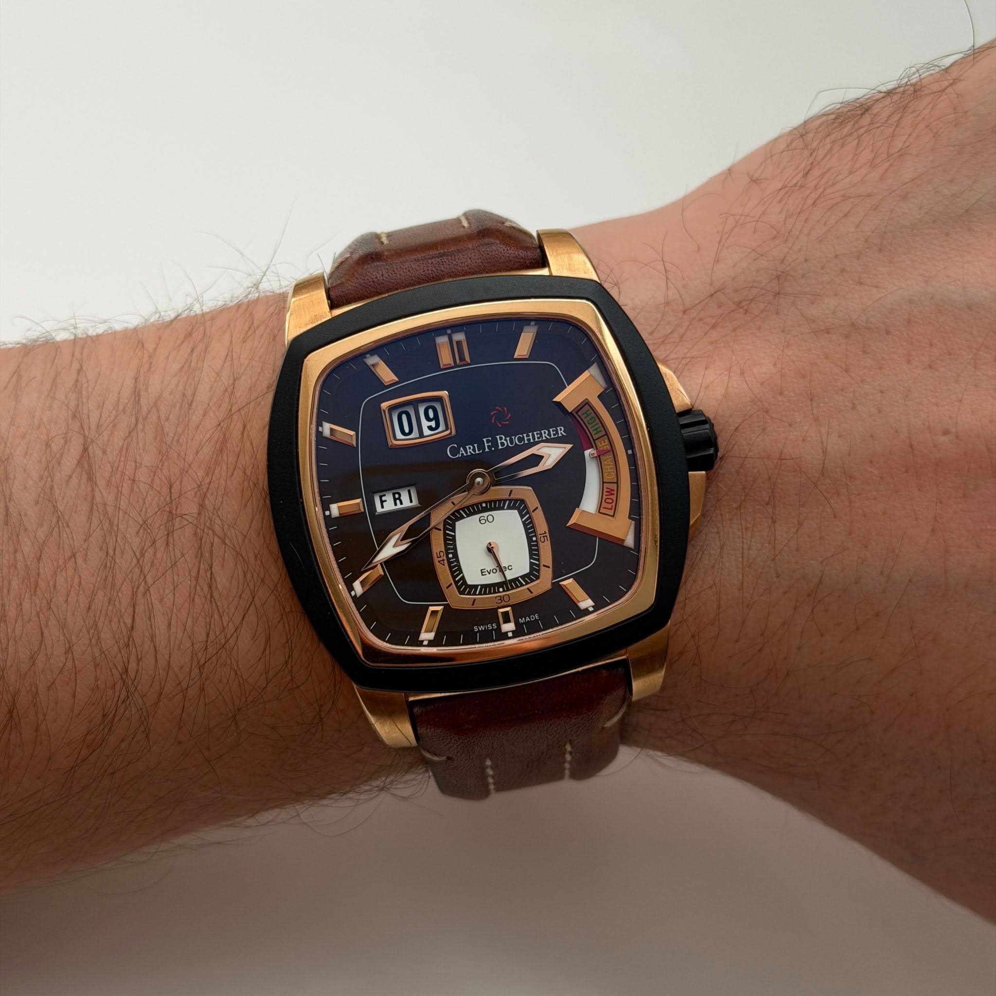 May be an image of digital watch and text that says '09 HE CHERER E.R CARL B Bu ERE FRI 80 Evi I'