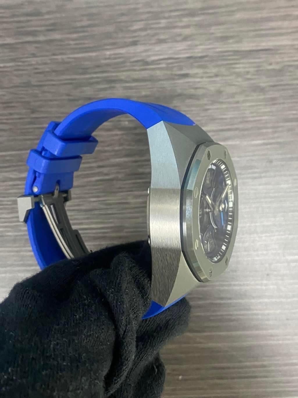 May be an image of digital watch