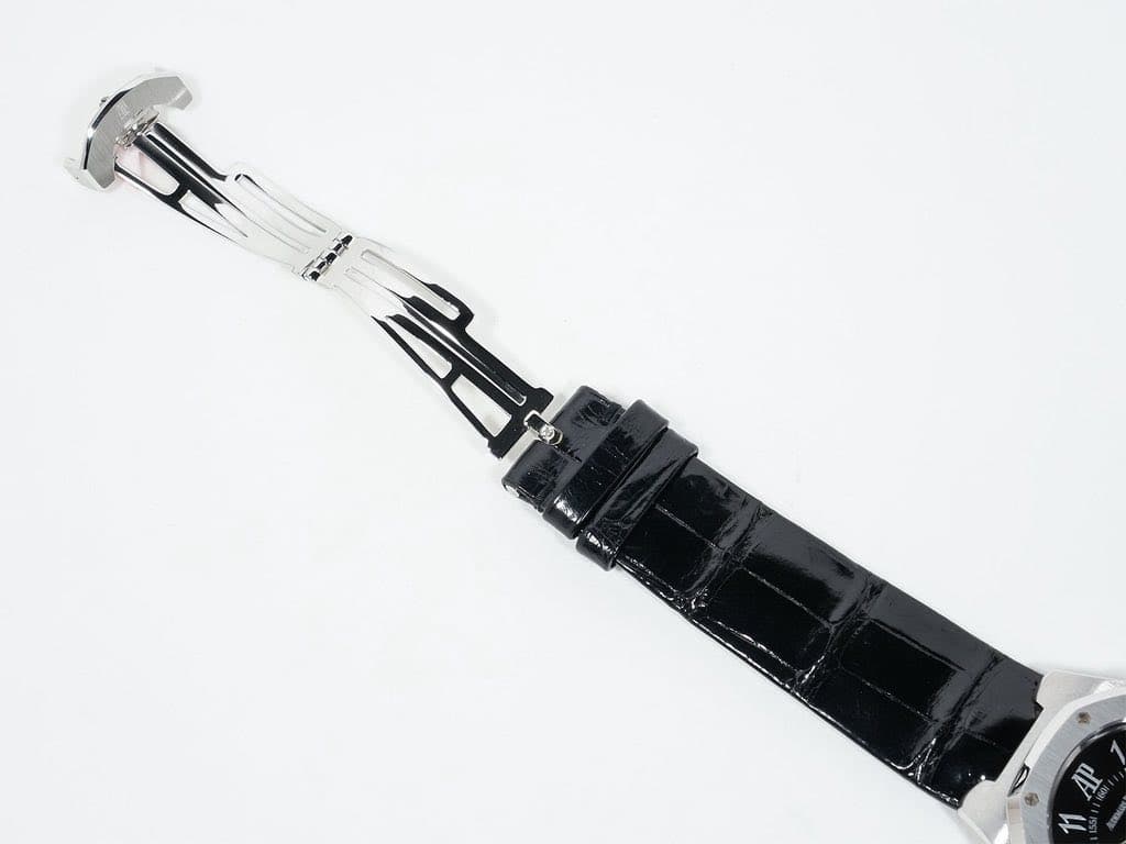 May be an image of digital watch
