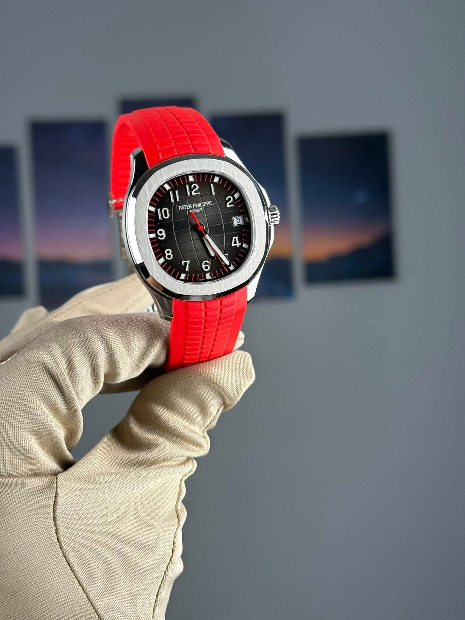 May be an image of wrist watch and text that says 'D 2 I PATEKPHILIPPE mE 2 10 PATEKPH PATEKPI UPPE าส aI '