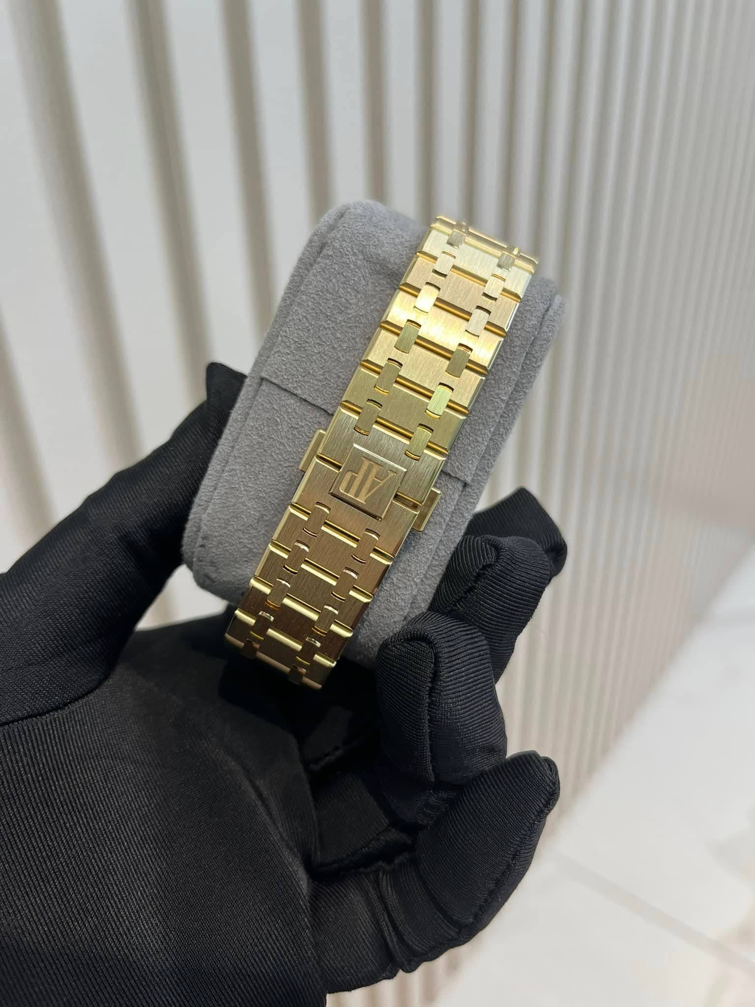 May be an image of jewelry and wrist watch