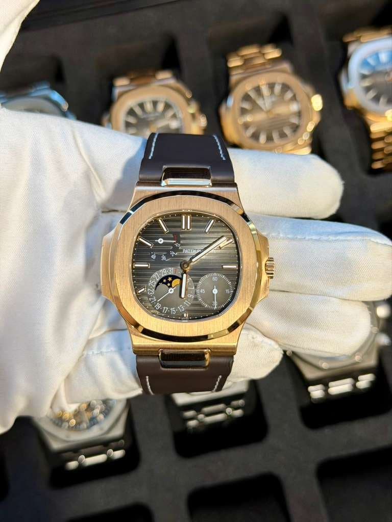 May be an image of wrist watch and text that says 'ASLEKT 29:317 SZ. م 45 15- TUh 17-15-1'