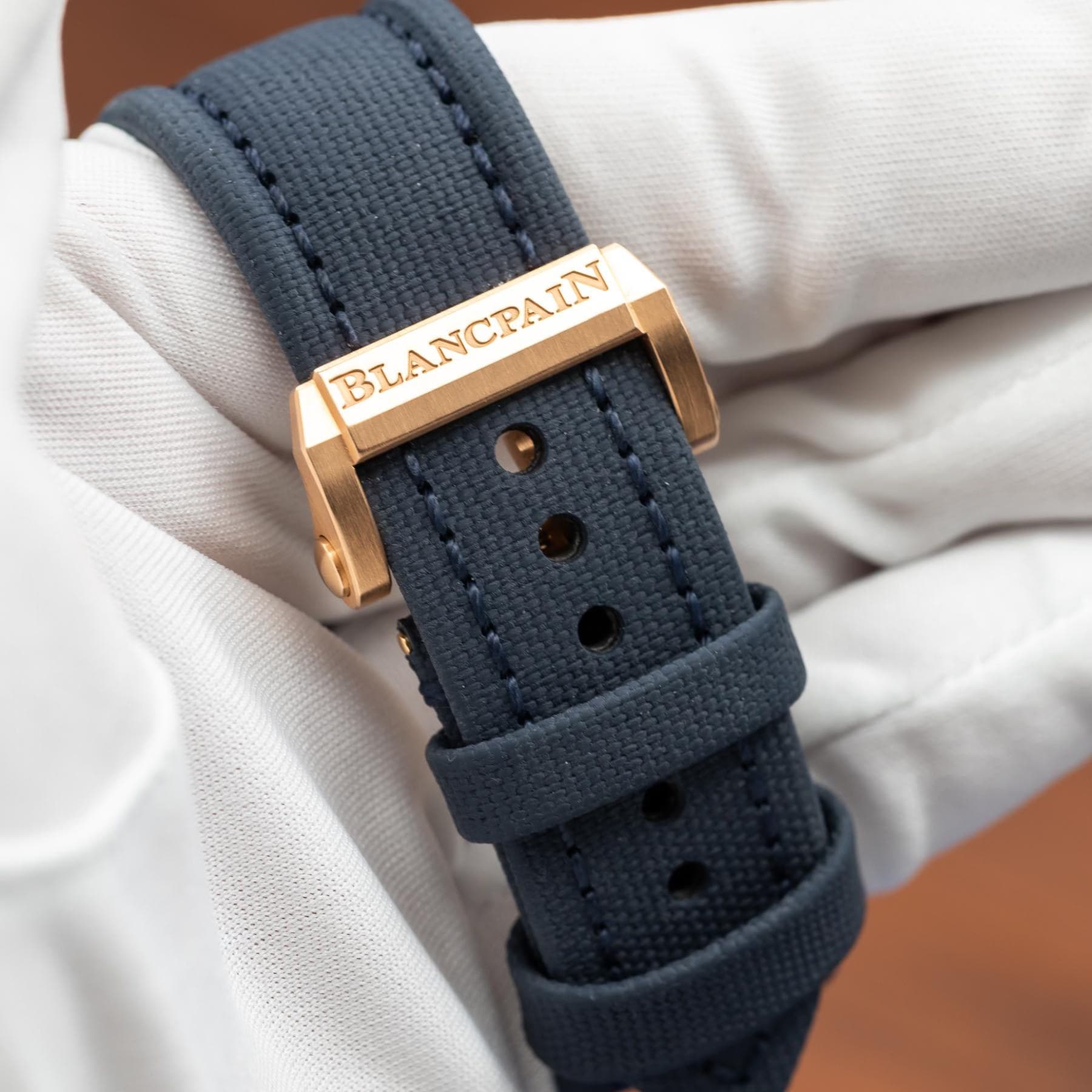 May be an image of wrist watch, leather and text that says 'BLANCPAIN IBLANCRAIN d'