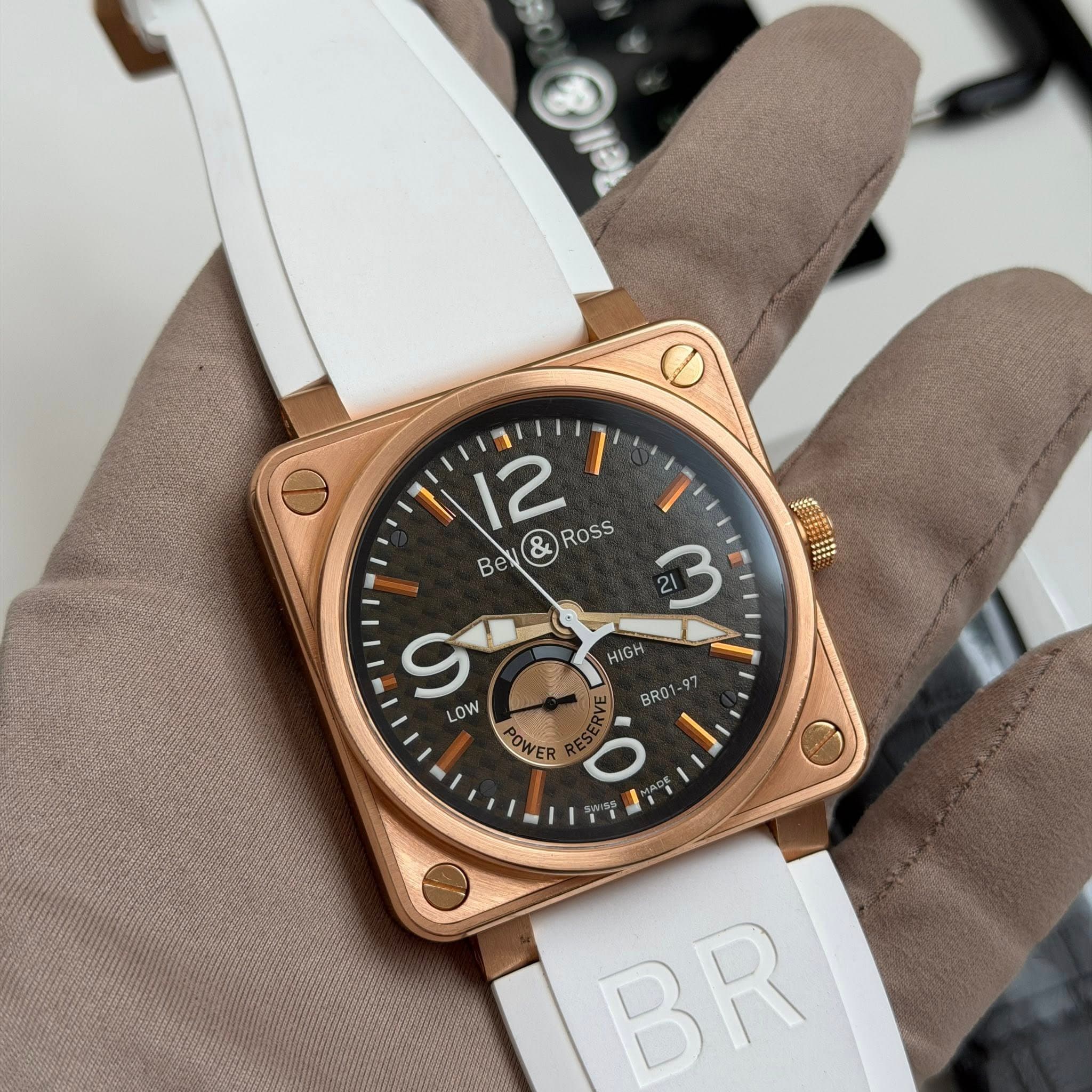 May be an image of digital watch and text that says '12 7 Be Bey&Ross e & Ross B 9 97 LOW BRO POWER Ο OWER POW - HIGH BR'