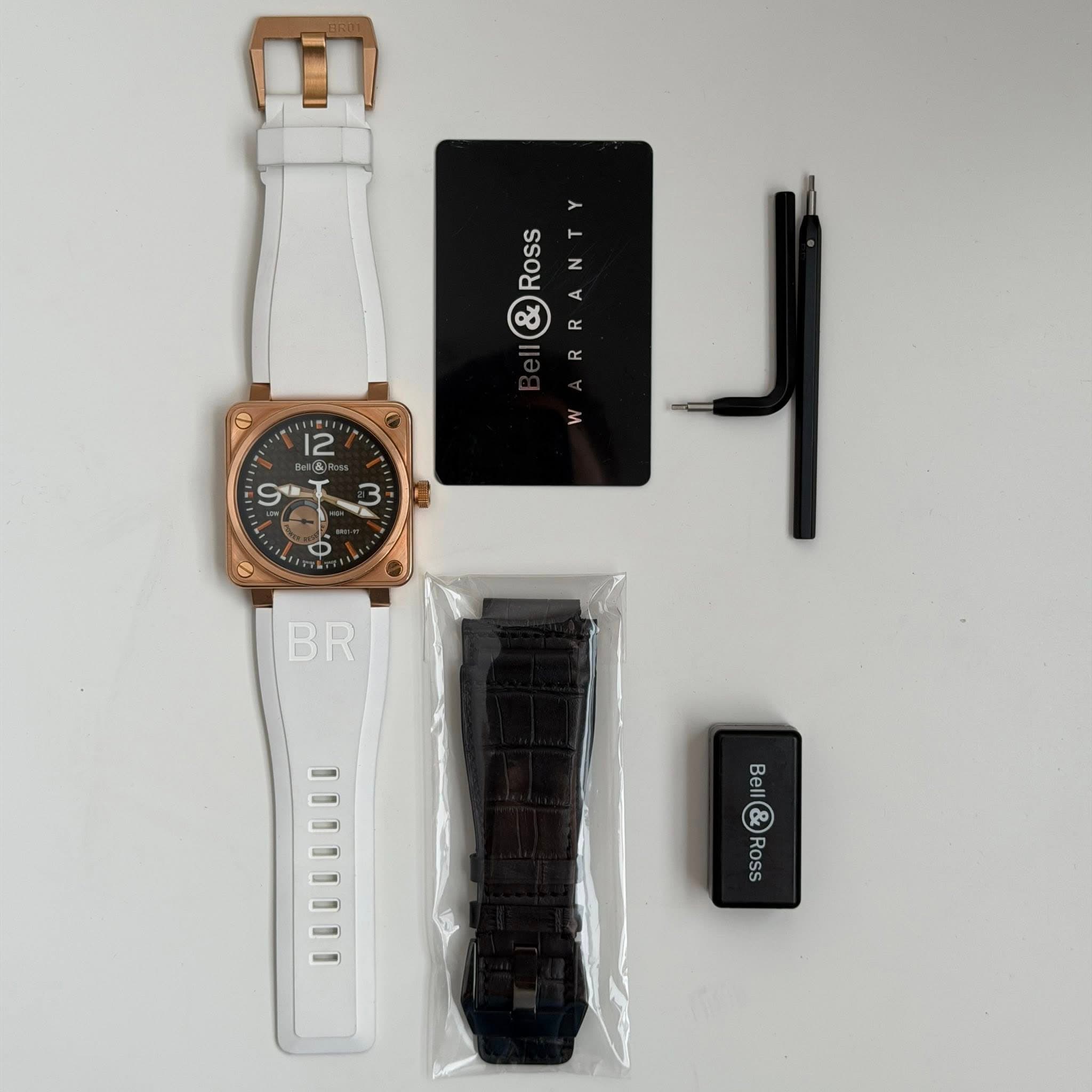 May be an image of digital watch and text that says 'Ross AN N & A R e 12 W 9 T Ф BR BellRoss & B188 Ross 11111111'