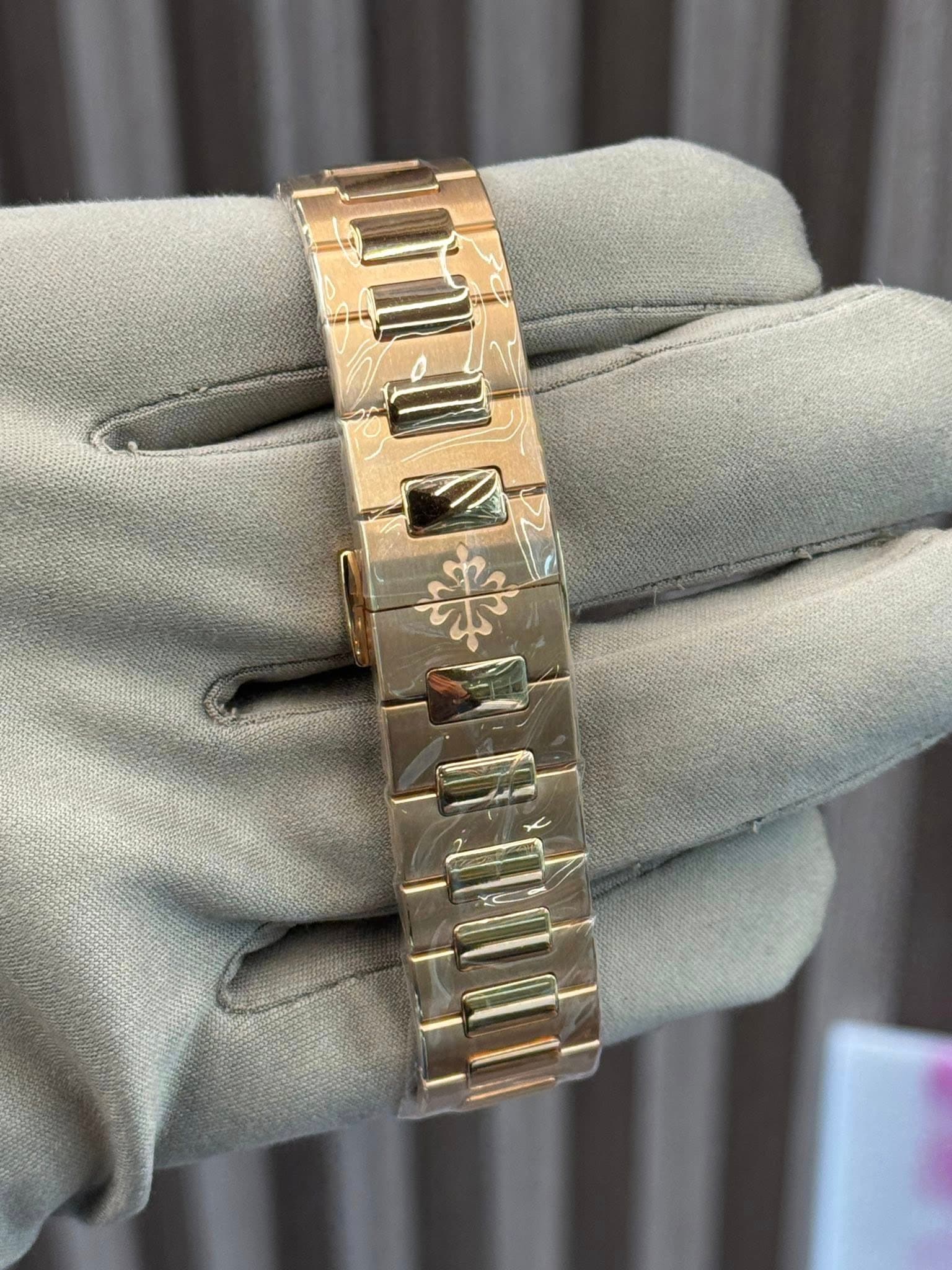 Patek Philippe Nautilus