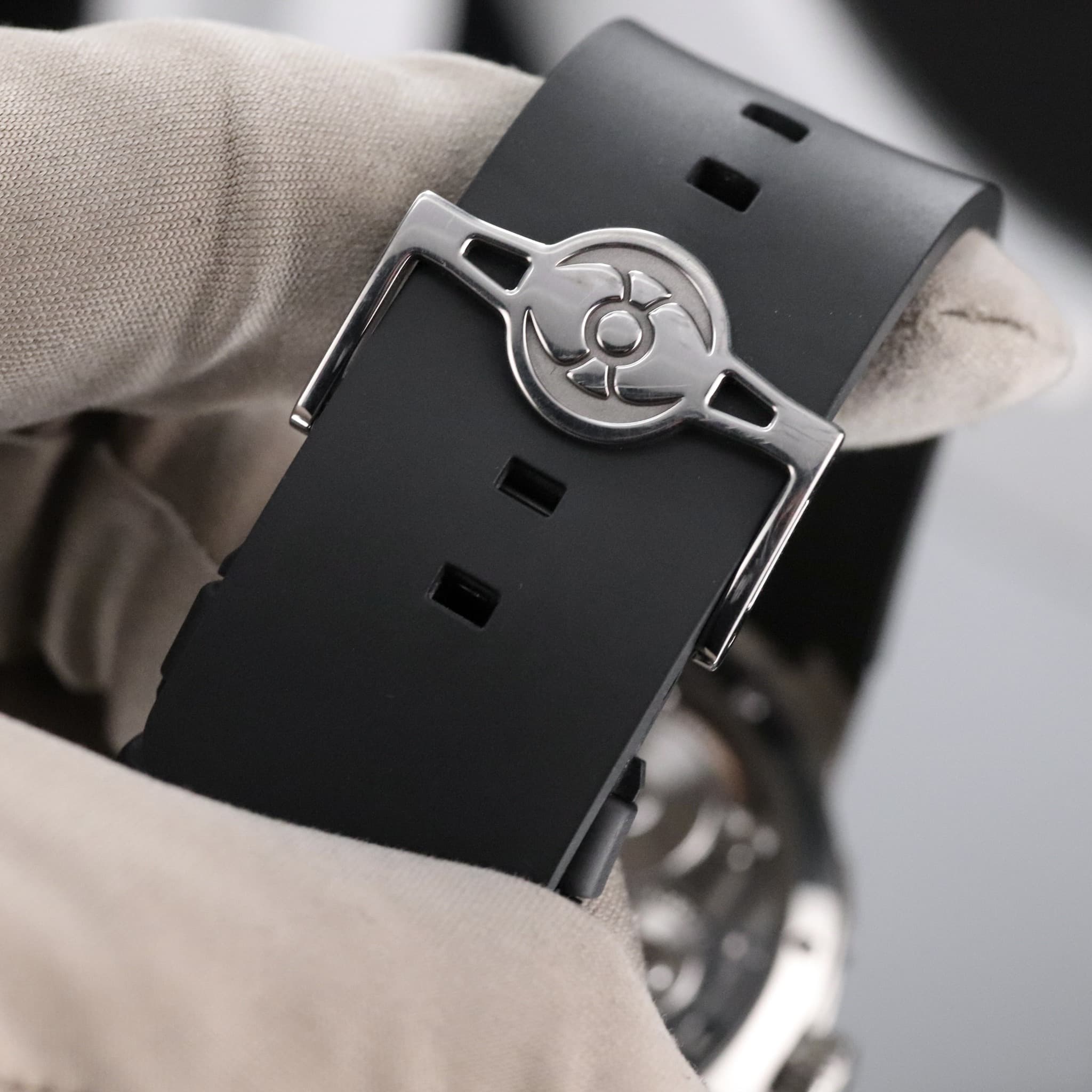MB&F Legacy Perpetual Evo