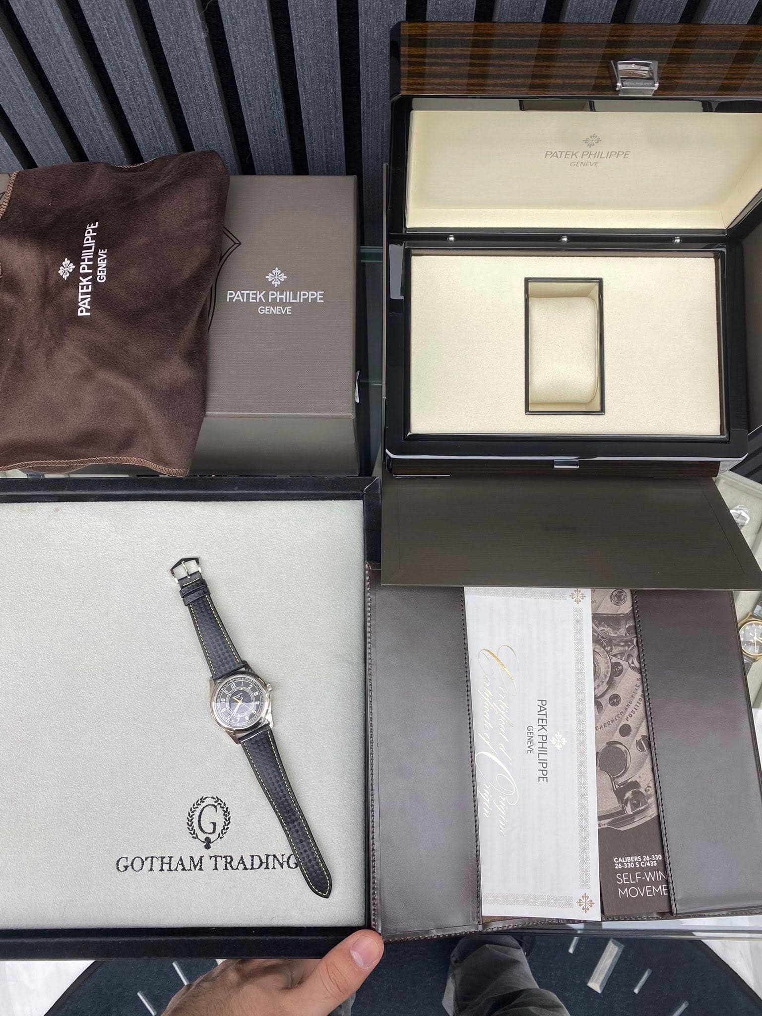 May be an image of wrist watch and text that says 'PATEXPHILIPPE AATEK PHILIPPE LIPPE 豊 Ph GENEVE PATEK PATEKPHILIPPE PATEK PHILIPPE GENEVE Hαa RETEE 3dd GOTHAM GOTHAMTRADING…
