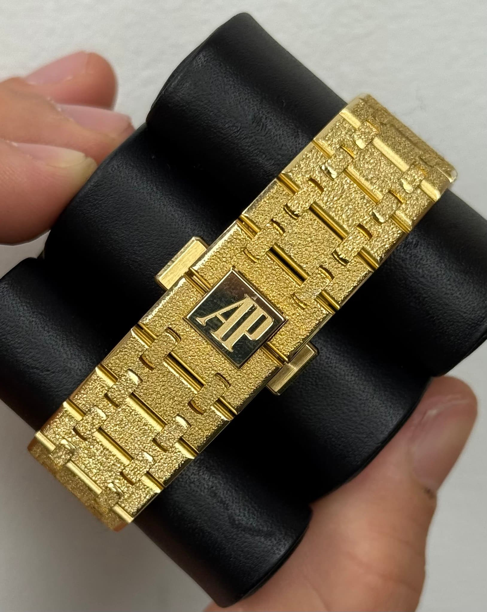 May be an image of jewelry