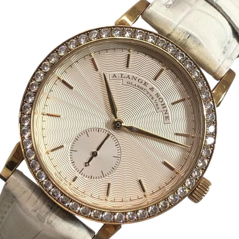 May be an image of wrist watch and text that says 'A A.LANGE LANGE& T LANG E GLASHUTTE! SOHNE S GLASHU X $ 1/SA l' D'