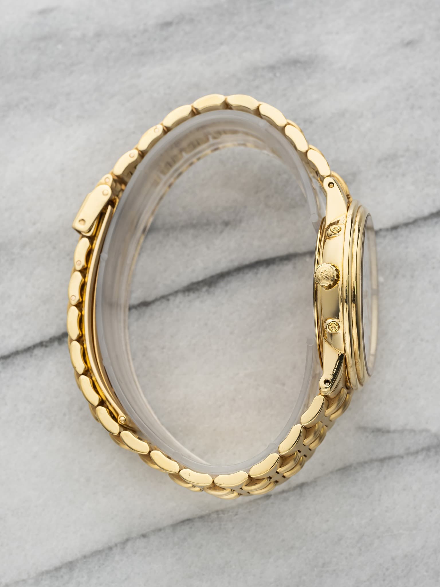 May be an image of jewelry