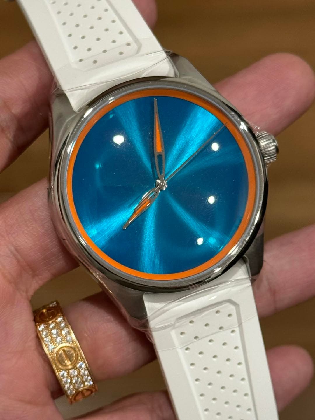 May be an image of digital watch