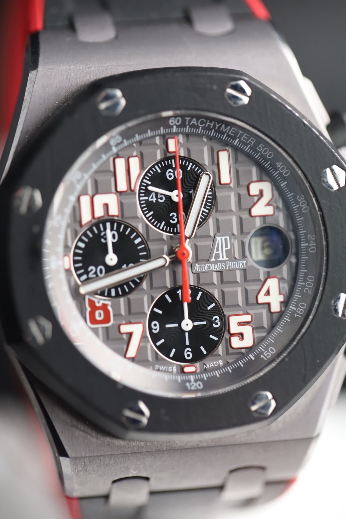 May be an image of wrist watch and text that says '60 TACH 60TACHYMETE YME 기 6 mUer I In 45 O 3 ا۱ APuc A AUDEMARS AUDEMARSPIGUET PIGUET 4 ထ MADE I 6 ២ 7 9 SWISS nop33o 120'