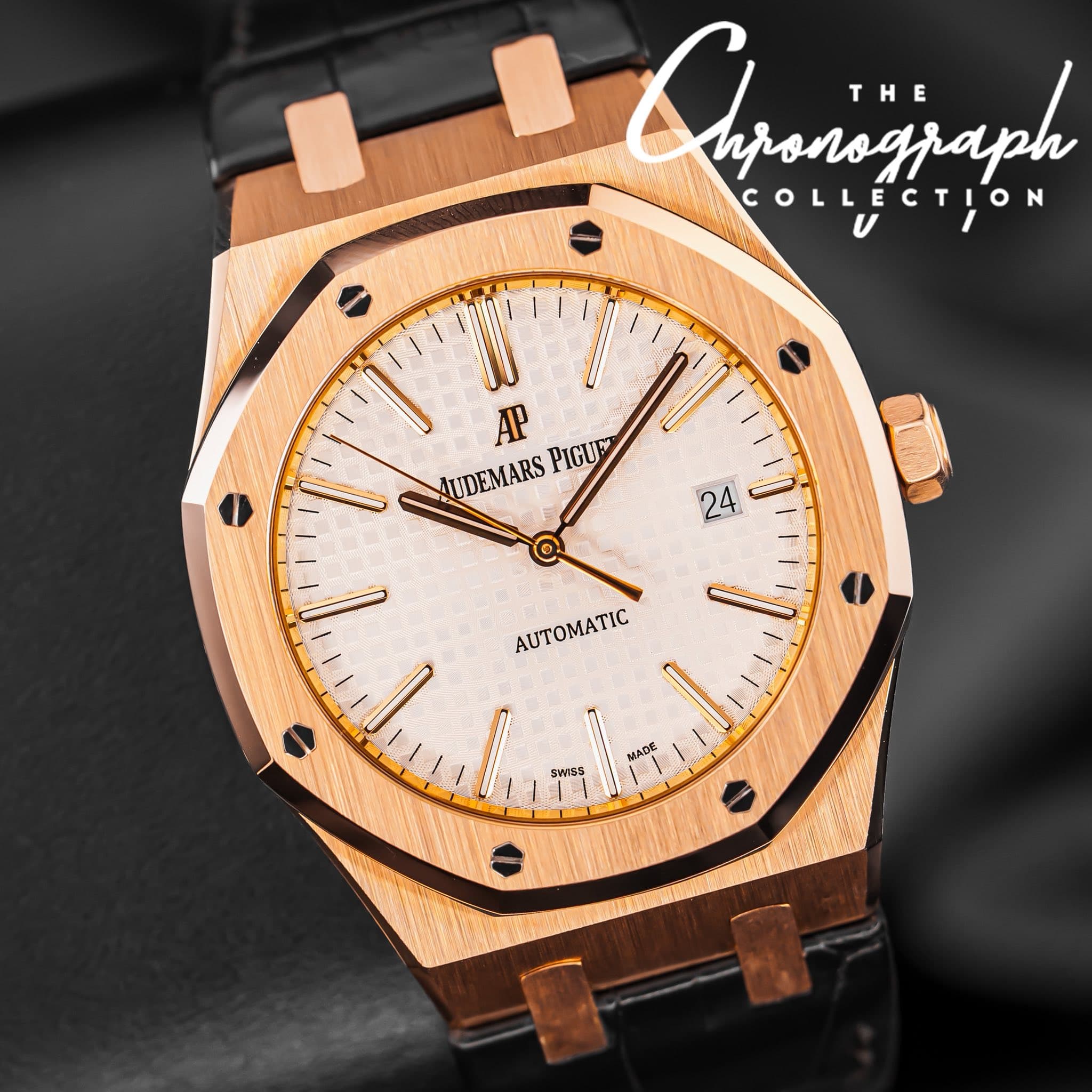 May be an image of wrist watch and text that says 'Cayansgjaph nponograph THE COLLECTION AP AUDEMARS PIGUE n 24 TI AUTOMATIC MADE ราร5'
