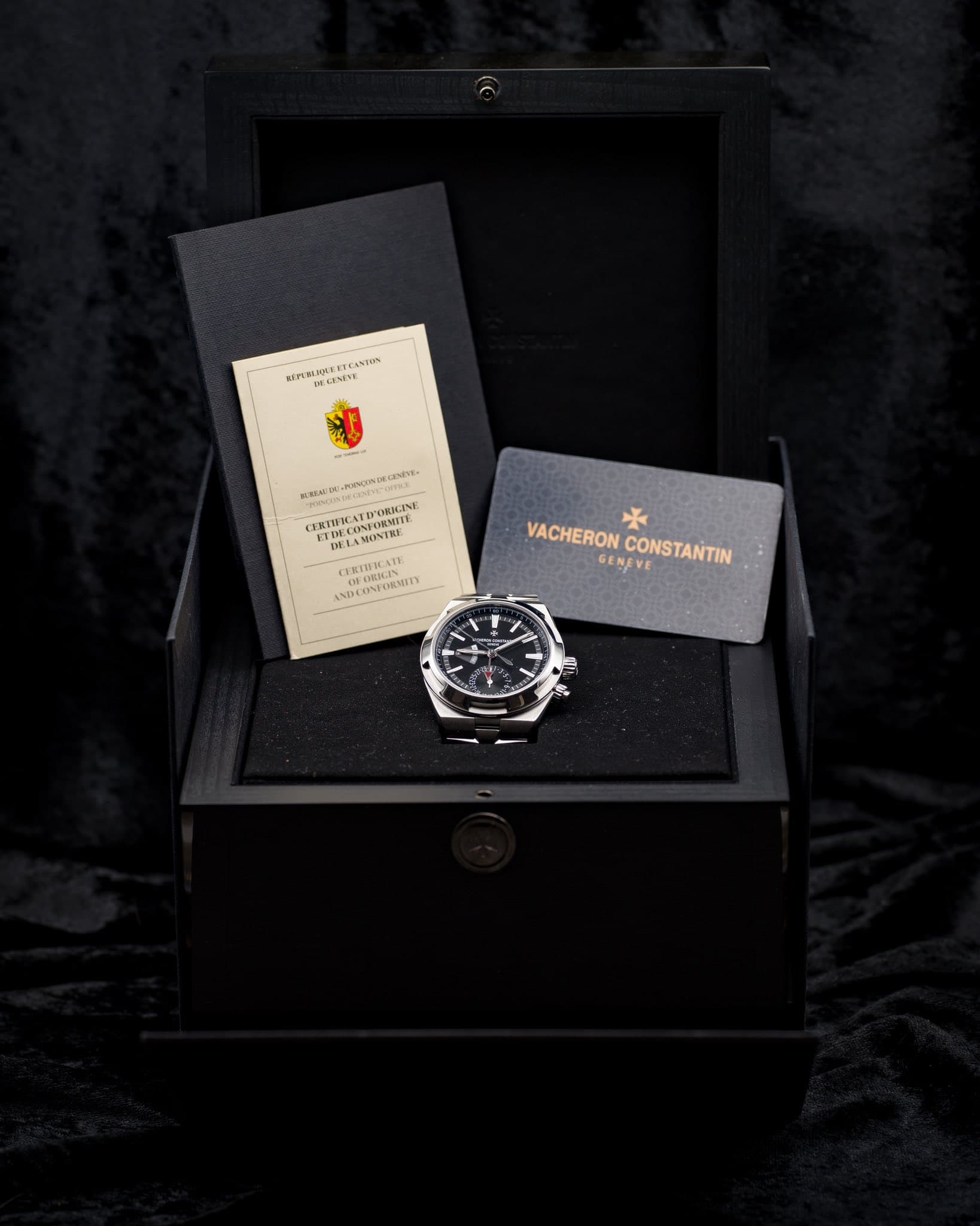 Vacheron Constantin Overseas, photo 2