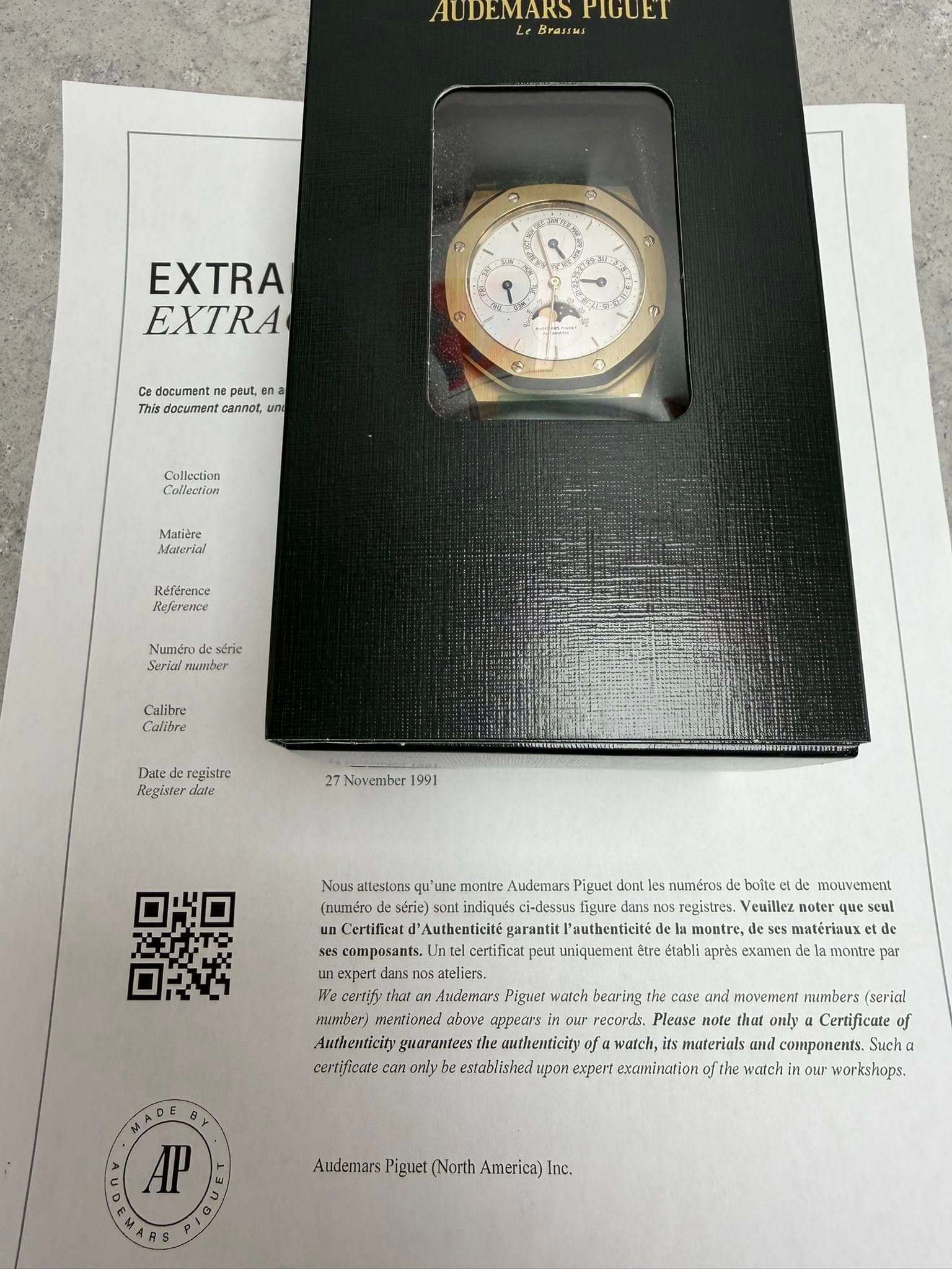 May be an image of wrist watch and text that says 'AUDEMARS P LeBrasM EXTRA EXTRA i document peut, ena This document cannot, บก Callection Matitre Material Réfénence Keference…