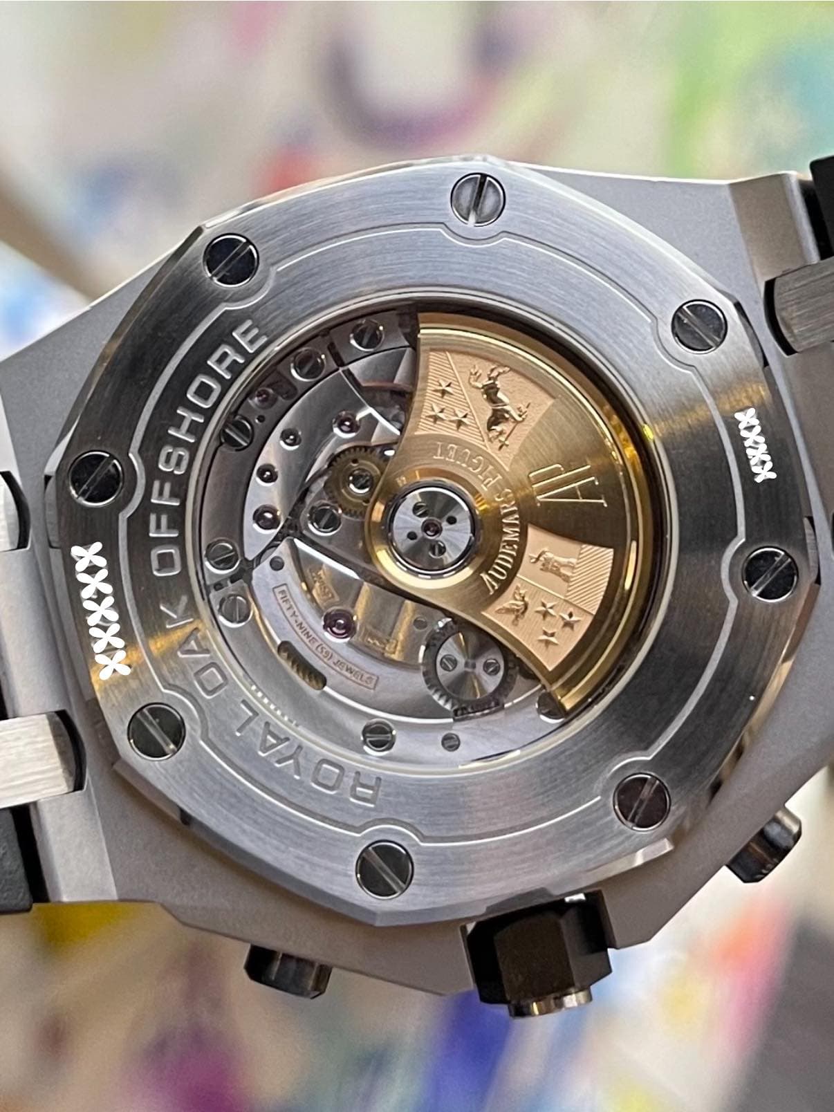 May be an image of wrist watch and text that says 'XXЖx เาว de AUDEMARS لله 來風 OFFSHORE SHORE OFFSH 0O XXXXX DAK (S9) JEWELS 7入OE'