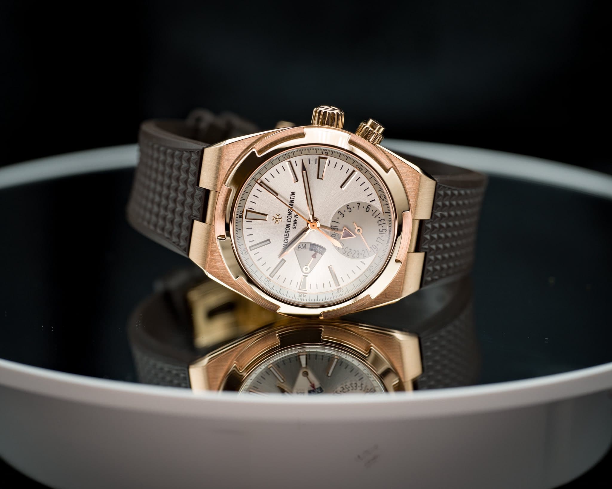 May be an image of wrist watch and text that says 'I 3 3. 5. ١ ANTIN 氷 CONSZANTIN SENEV ENENT l' ACHE AM AM वर e e و O'