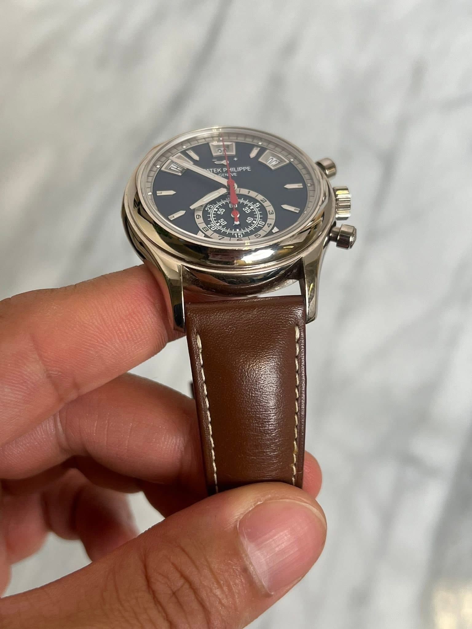 May be an image of wrist watch and text that says 'E น 一 TEKPHILIPP LIPPE TEKP 72 ロ En - ប្សំ 3 I CI'