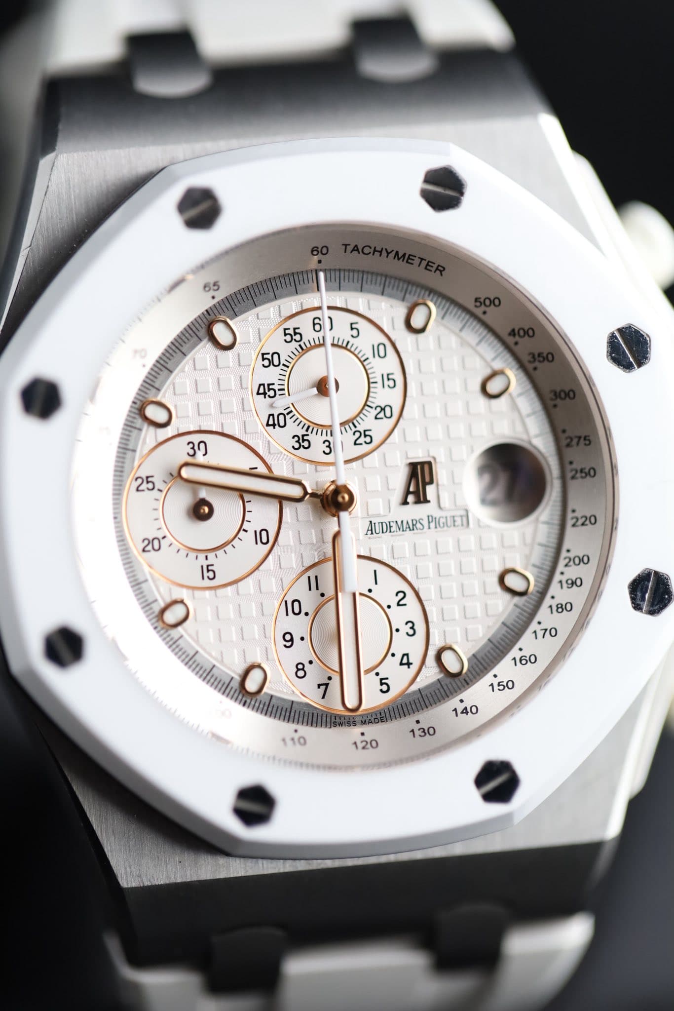 May be an image of wrist watch and text that says '65 a O 30 45= 40"m 40 EIINE AUDEMARS AUDEARSPIGLET PIGUETI 1l 15 O II '
