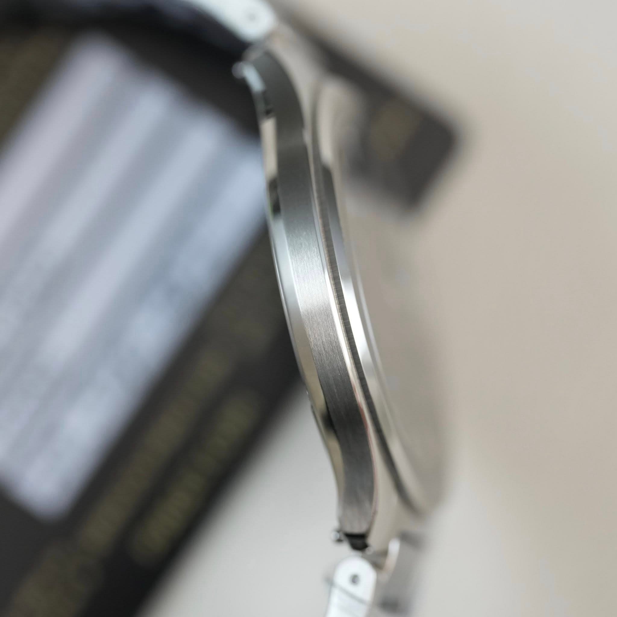 May be an image of digital watch