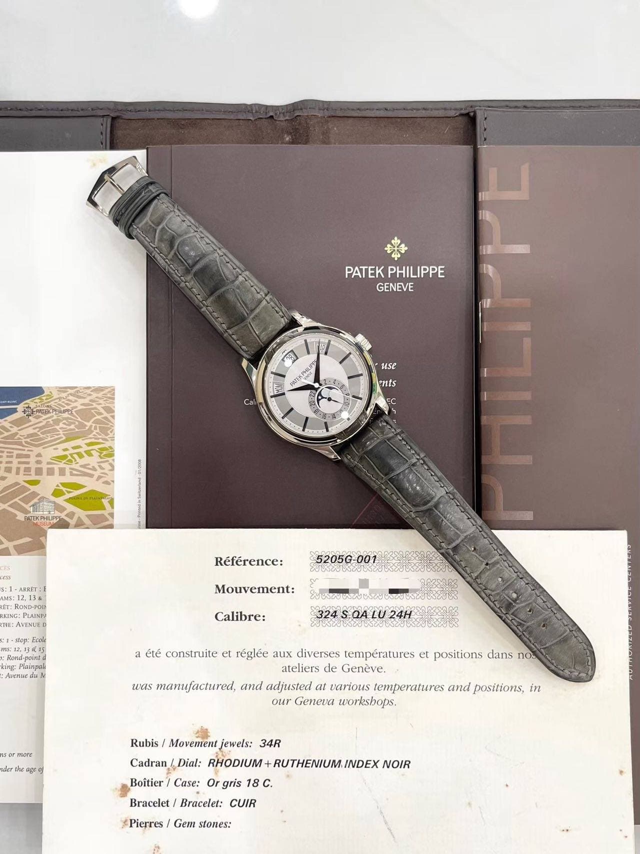 May be an image of wrist watch and text that says 'PATEK PATEKPHILIPPE PHILIPPE GENEVE HSE Cal ents نك ล้งวากล POTEKPHUPO rS5 AFArT: Référence: CPust AVENUED Mouvement: M อปรอยิ…