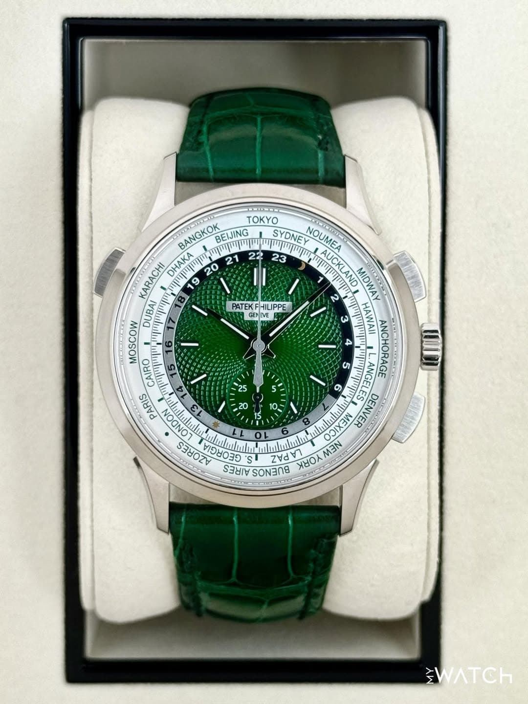 May be an image of wrist watch and text that says 'PATEK ATEKFHILIPPE ILIPPE GENLVE IVE TOKYO BANGKOK הזימזין 22 BEIJING SYDNEY SOUMEA NOUMEA KARACHI האיויון DHAKA ባጣ AUC…