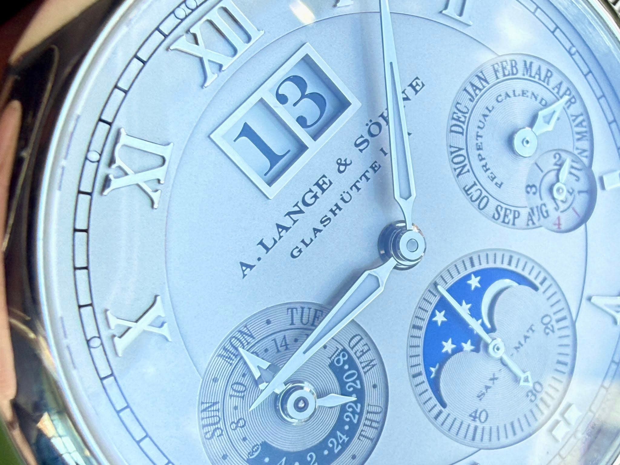 May be an image of wrist watch and text that says 'JAN CALEND MARAP MA.R DEC Νον OCT ERPETUAL SEP AUIG XI 13 Söy E .LANGE GLASH GLASHÜTTE & TU 14 0O อ 20. A PeN BNU 24 aeG C MAT…