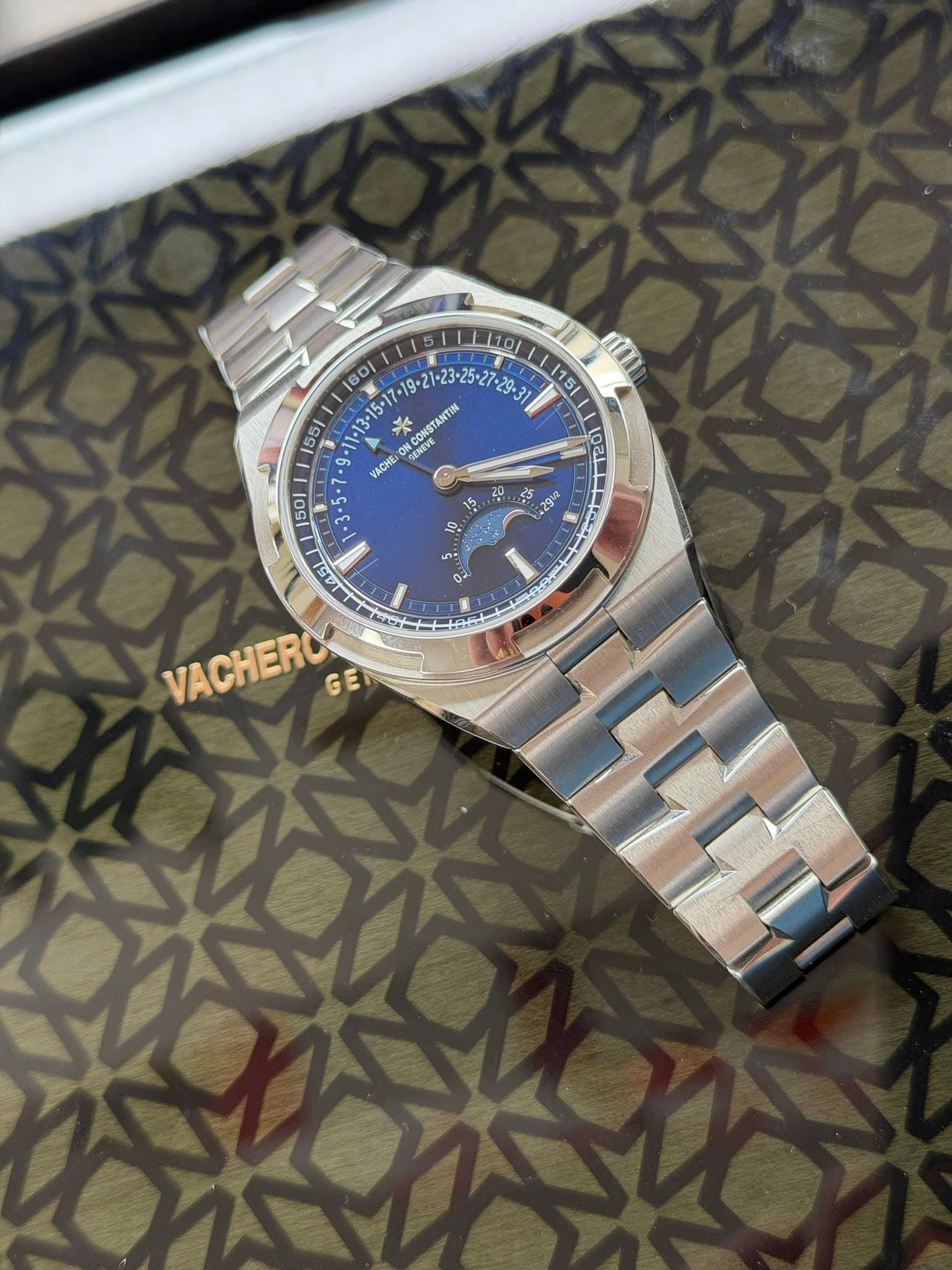 May be an image of wrist watch and text that says 'L110 | በ ・ X < STANTIN ONCONSTANTIN AC ONCON DENEVE SENEVE 0బె 50 2u e 0ن 9 ዋሳ VACHERO GE M'