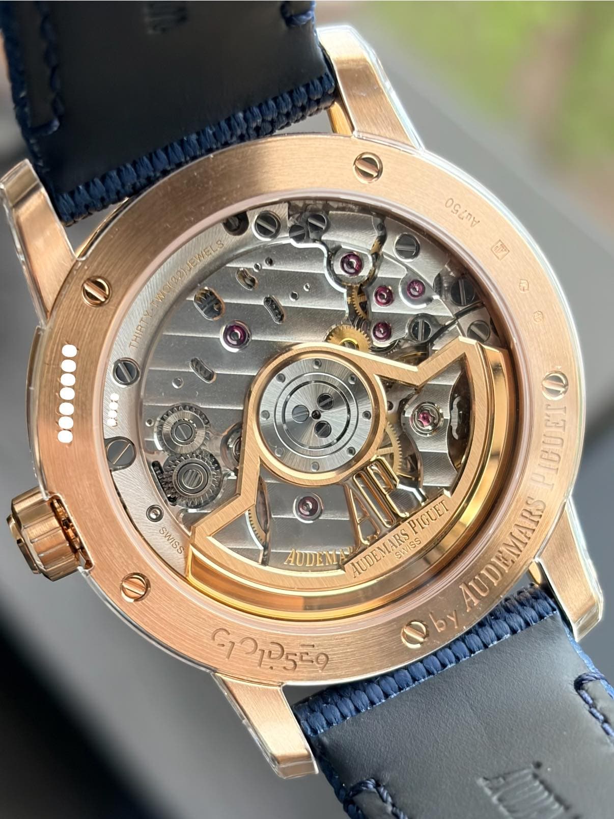 May be an image of wrist watch and text that says 'AcaD 6 THIRTDEWEL B2JEWELS WELS THIR C SWISS SWIS PIGUET PIGUET AUDEMARS AUDENE AUDEMARS AUDENARS SWISS Oby ၆၃င 0529'