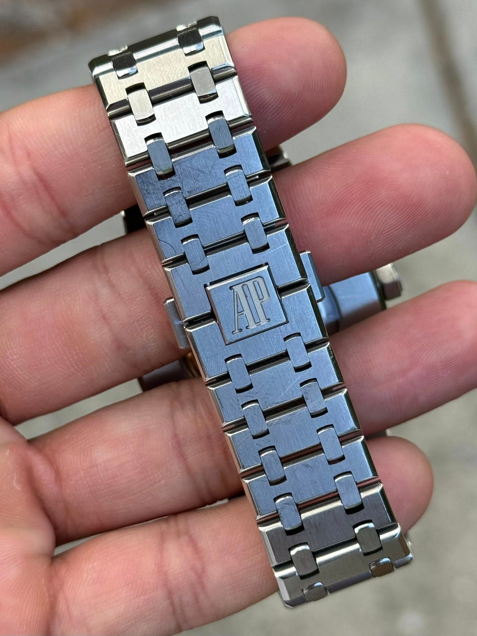 May be an image of digital watch