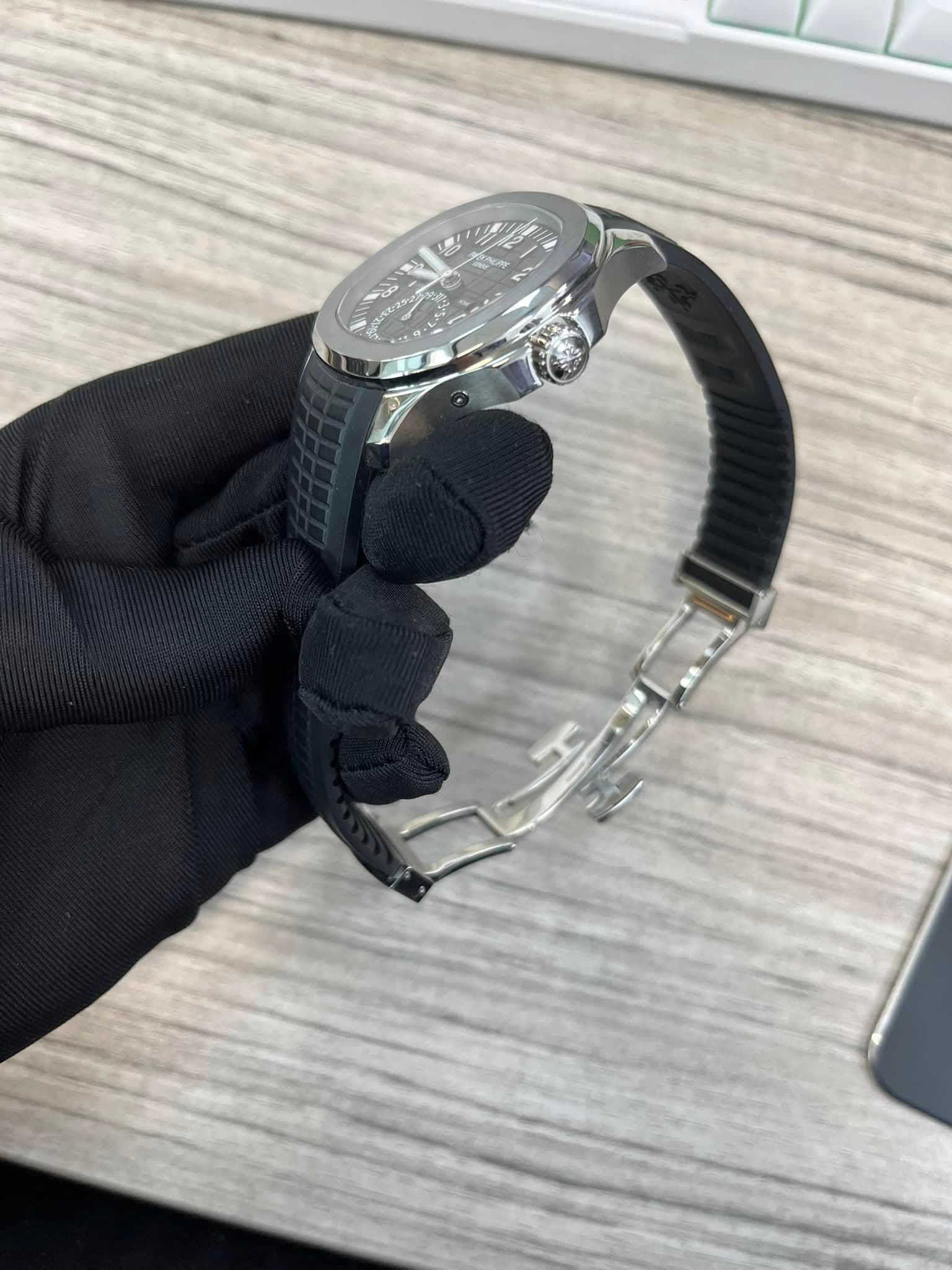 May be an image of digital watch