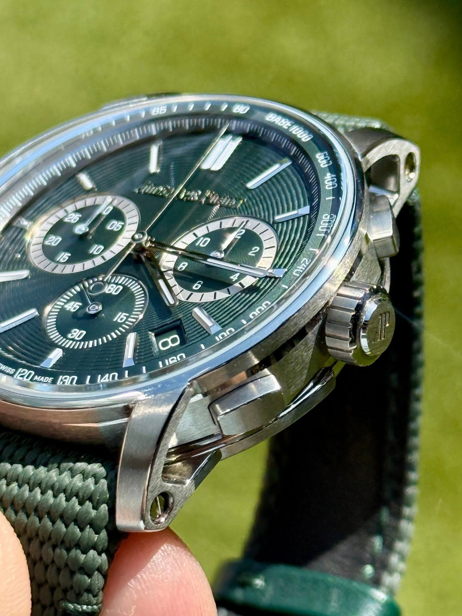 May be an image of wrist watch and text that says 'BABE1000 BABE tn 05 e 10 16 CAR 10 OP 2 2 3 ชิ้มบ้า A 60 6 DA 6 6 90 חחח ISS SS 120 MADE 1ባ חחו 001 IR0'