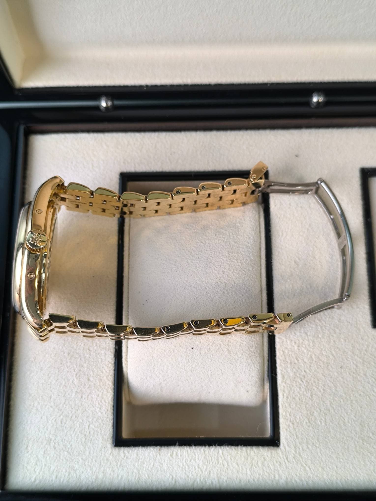 May be an image of jewelry