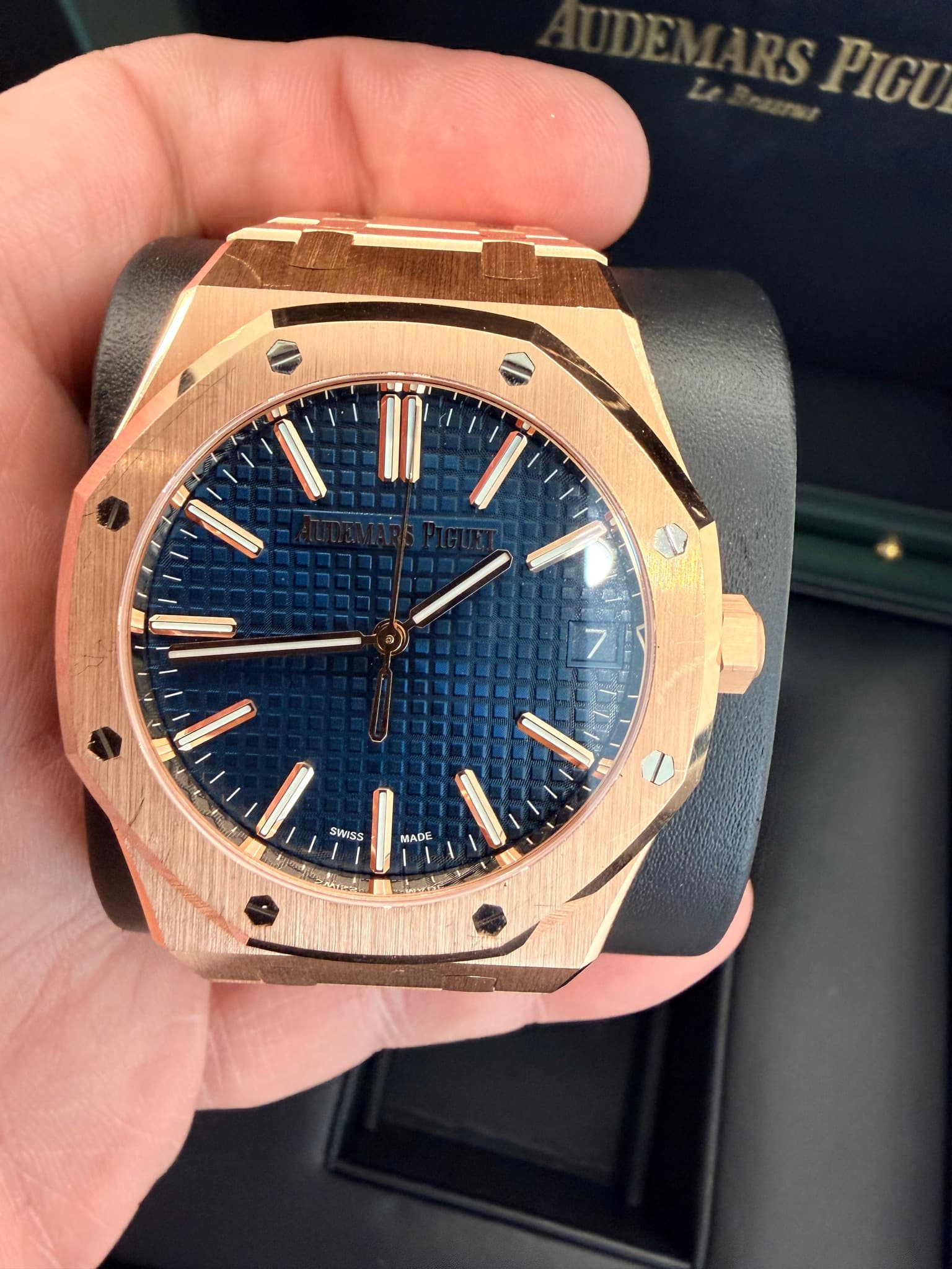 May be an image of wrist watch and text that says 'RS PIGU 生 I SWISS አላሰዐ!'