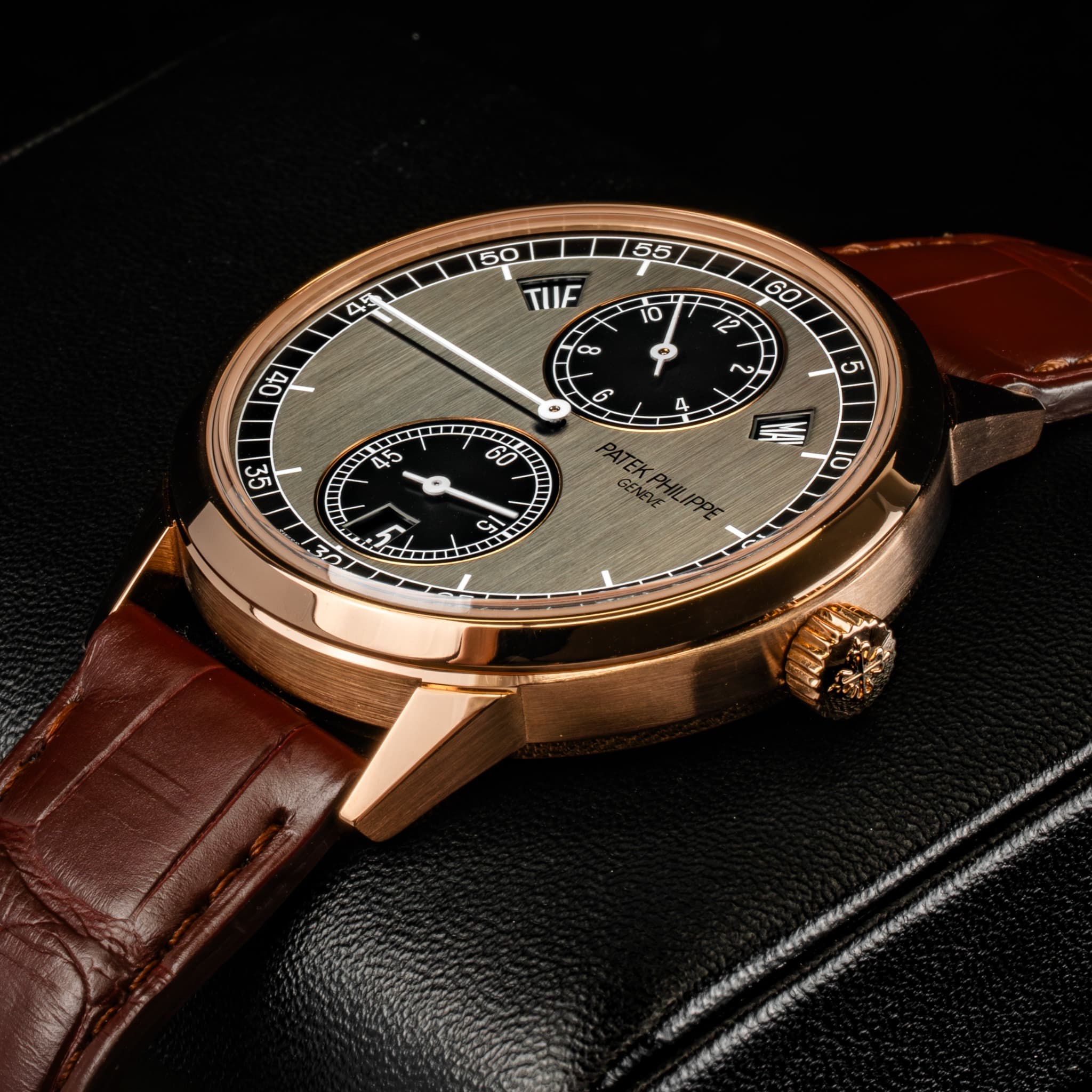 May be an image of wrist watch and text that says '55 45 50 TUF 0 00 co ت o A 4 د CC 60 12 ل MAI 10 5 1ZZ 0 n 60 3 این ኢጣ 2'