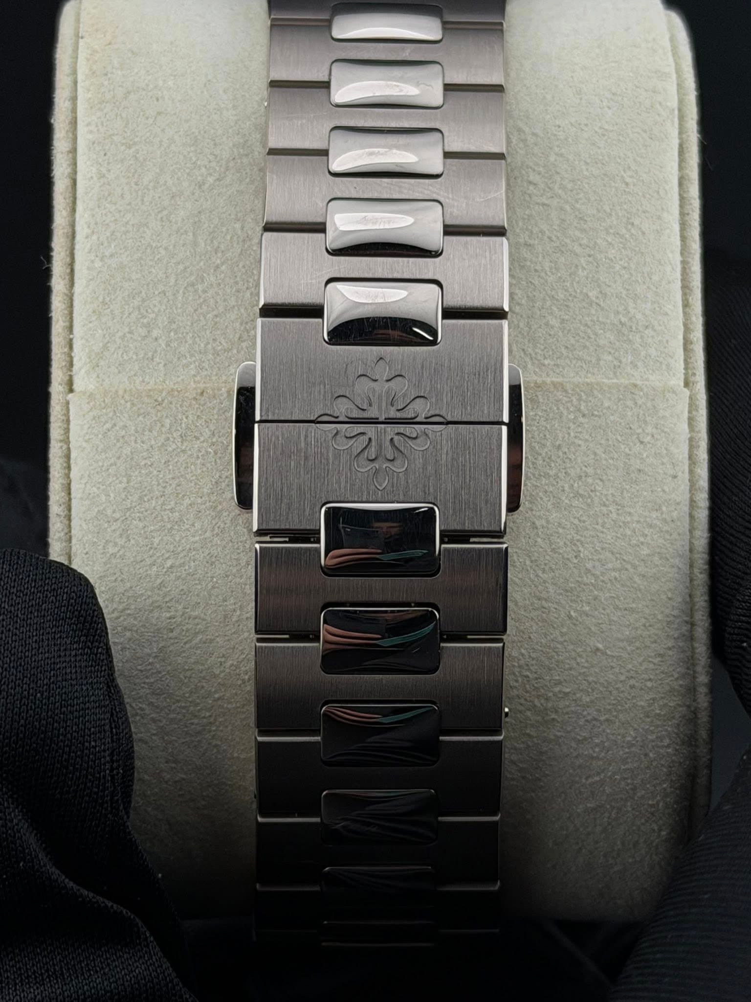 May be an image of digital watch