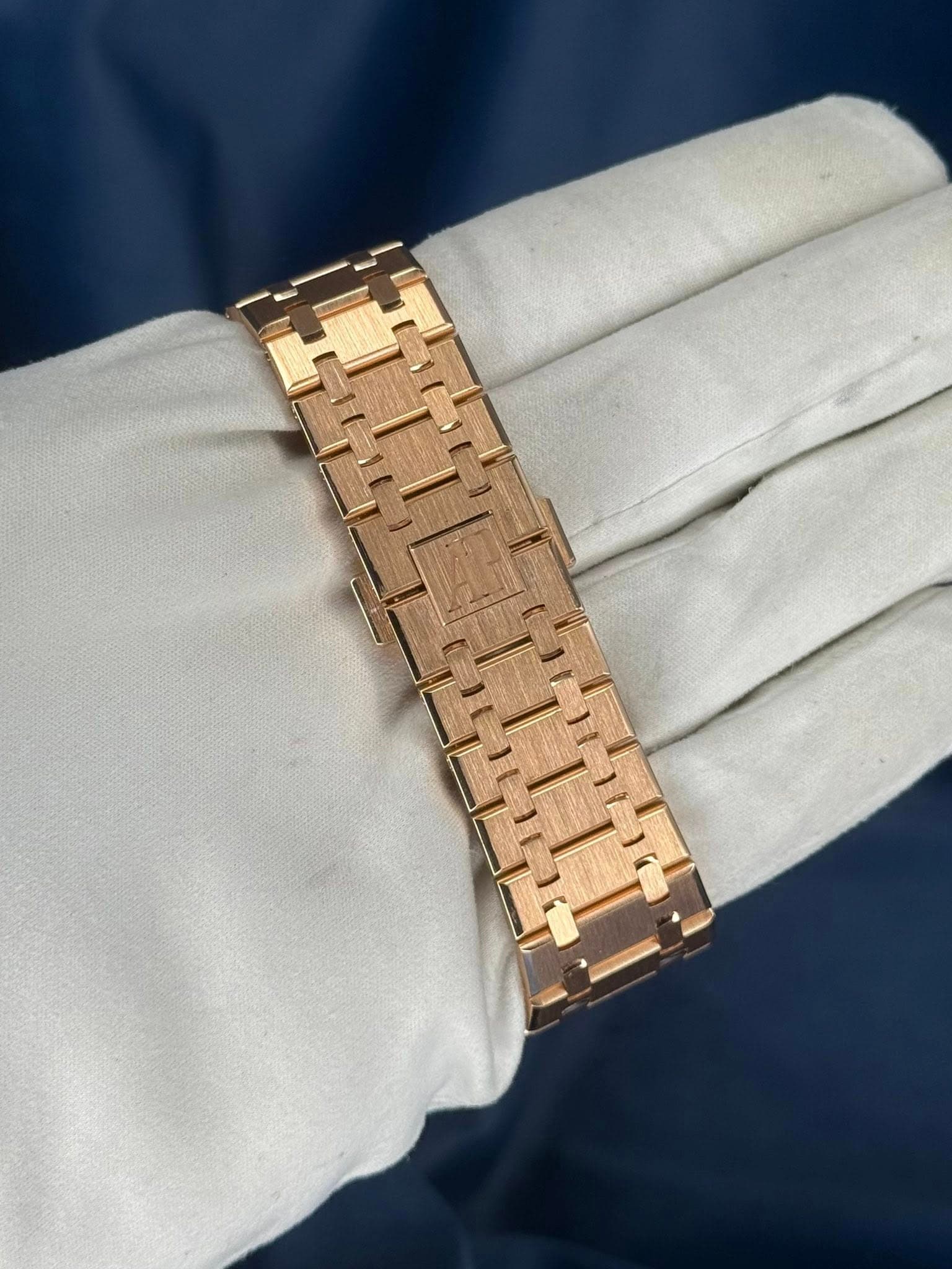 May be an image of jewelry