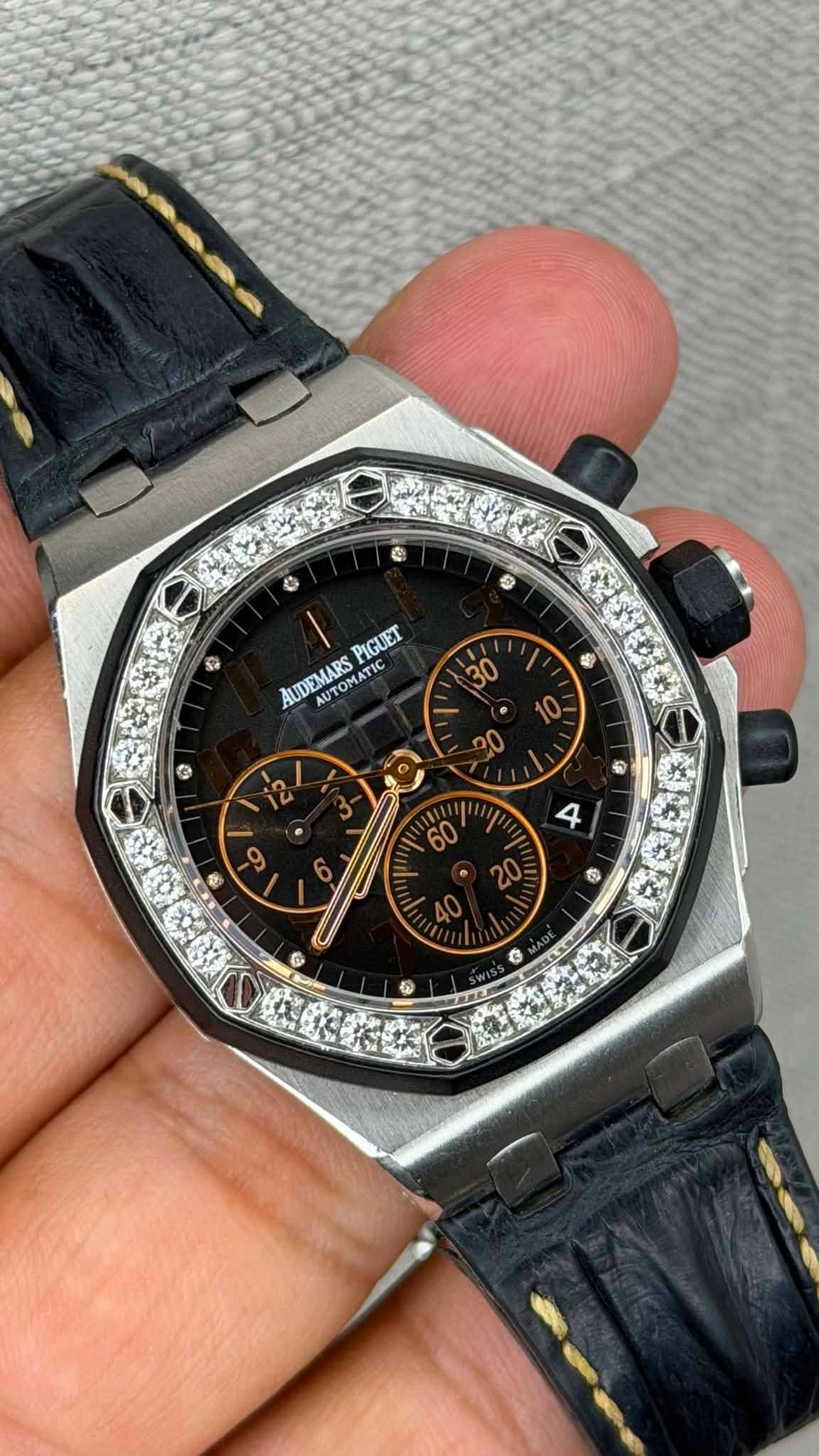 May be an image of digital watch and text that says 'ශ් G 8 1 PIGUET AUDEMARS AUTOMAT U TOMA ATIC 30 30 臨 e 10 00 G ٥ 1/ 60 © 0 A 20 ® 40 ® 1 ශ්ර'