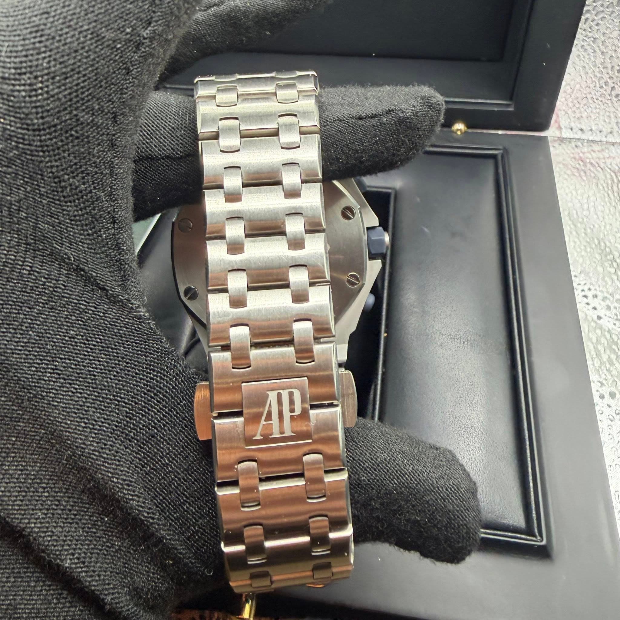 May be an image of wrist watch and text that says 'AP'