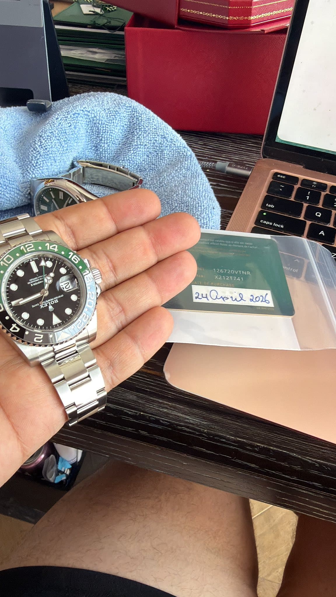 May be an image of wrist watch and text that says 'tab loek AG 22 KaToT 126720VTNR X2121A1 X212174 4 24Croul 24 Ceul 2026 2'